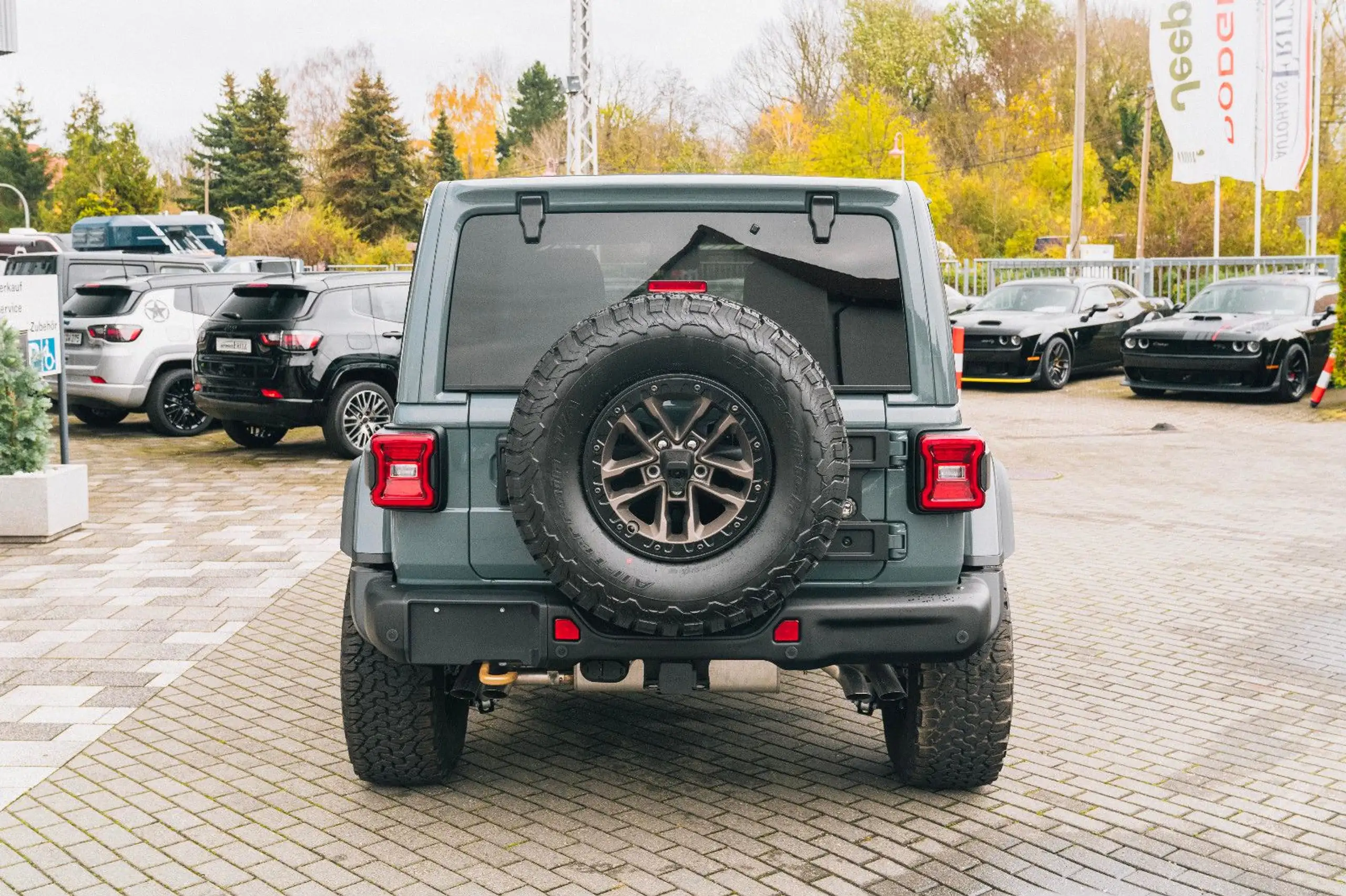 Jeep - Wrangler