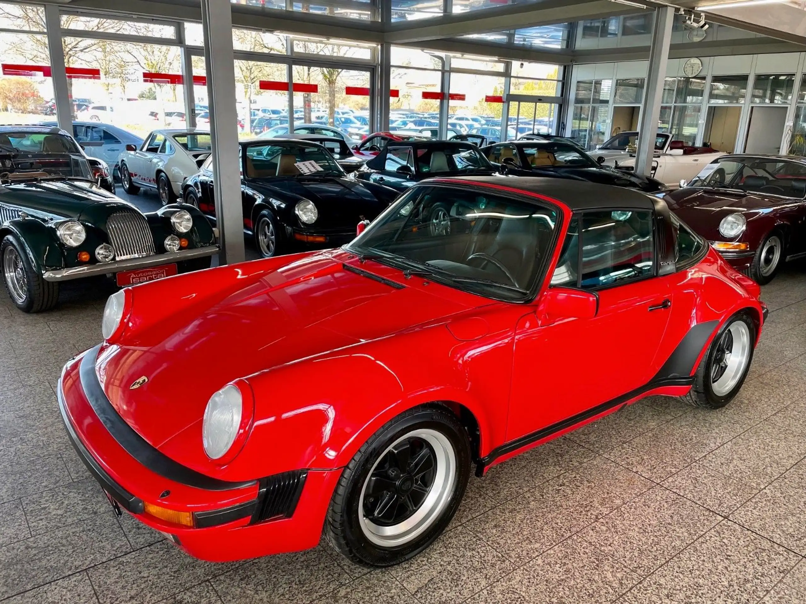 Porsche - 911