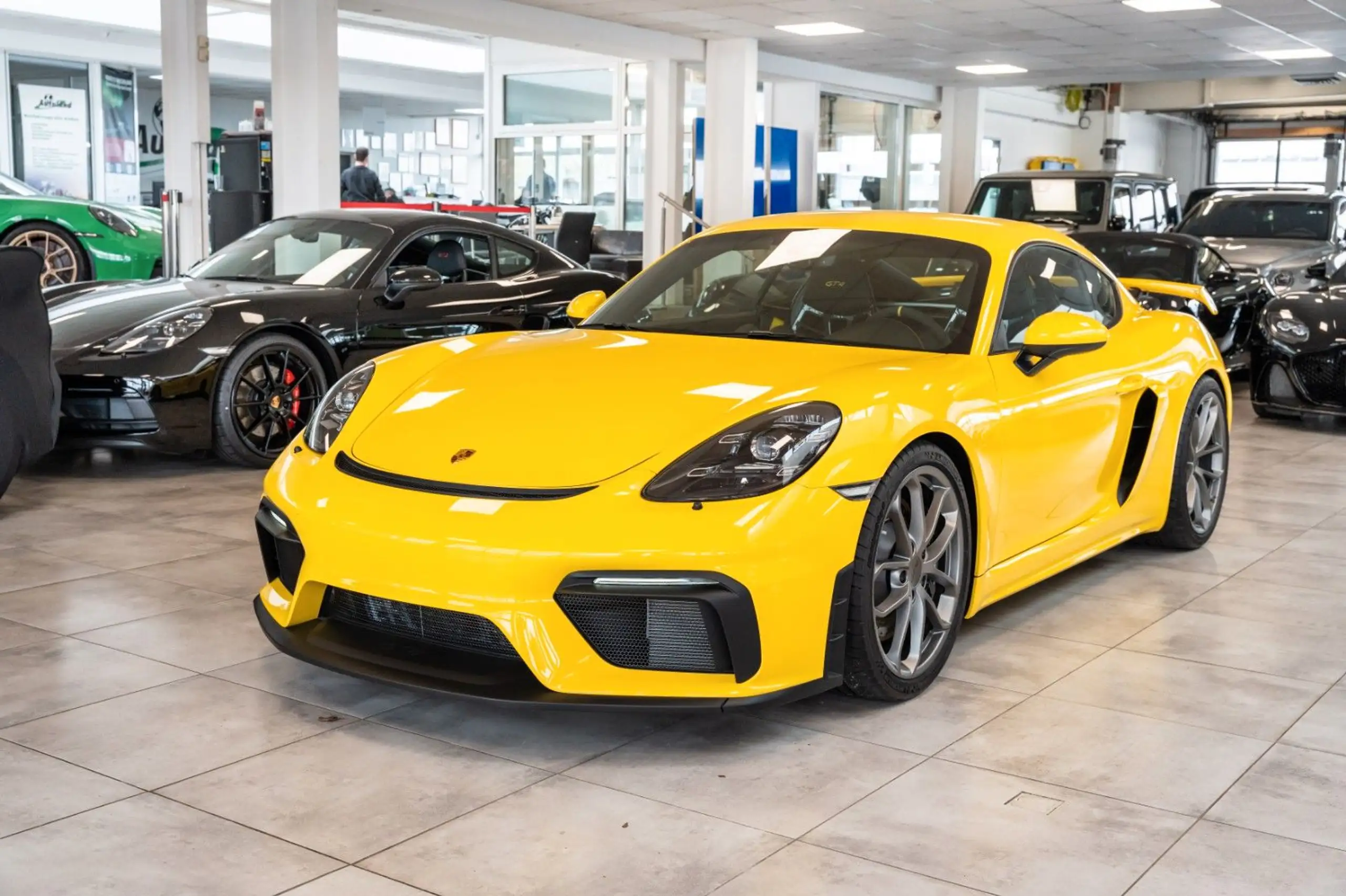 Porsche - Cayman