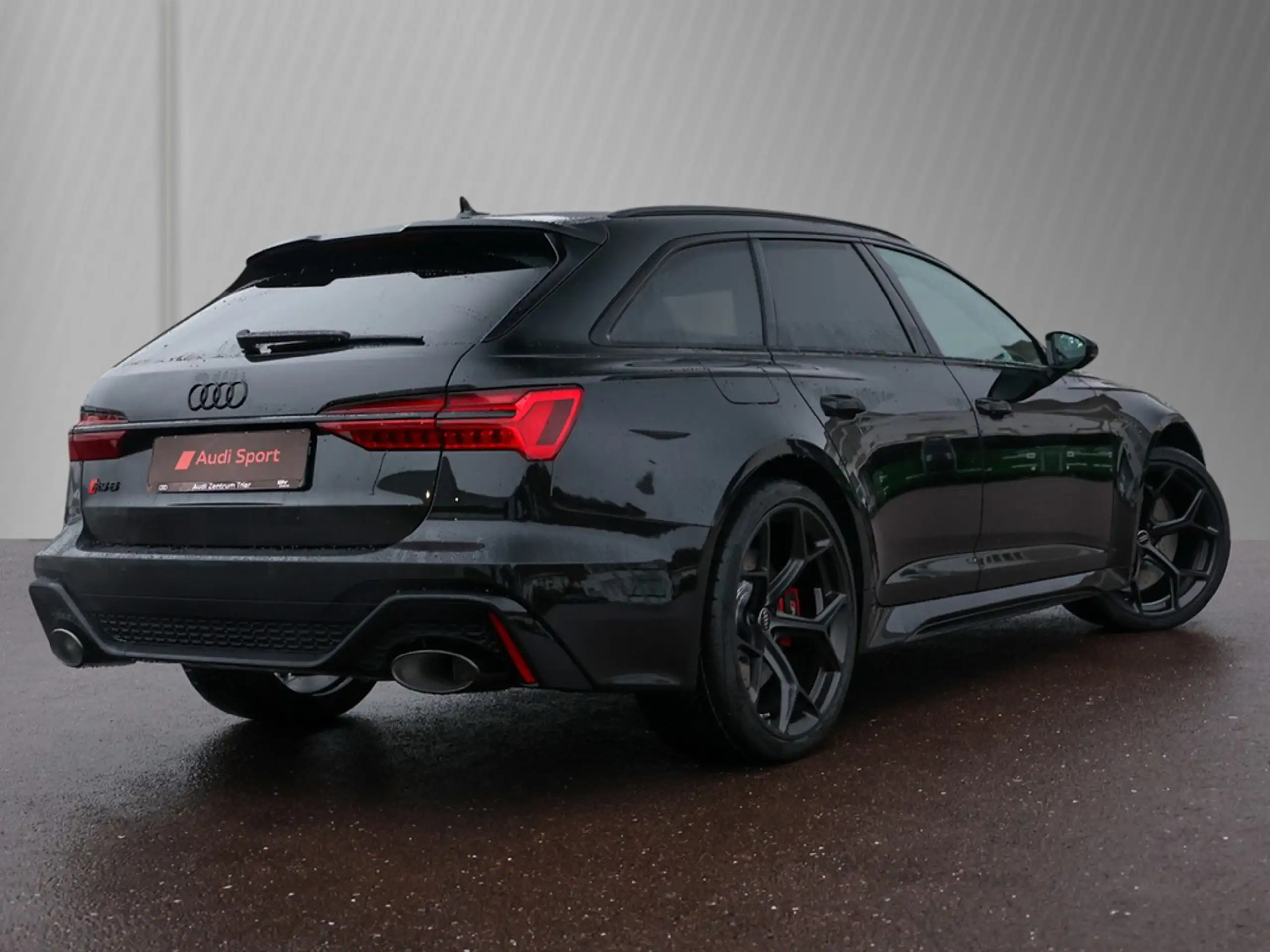 Audi - RS6