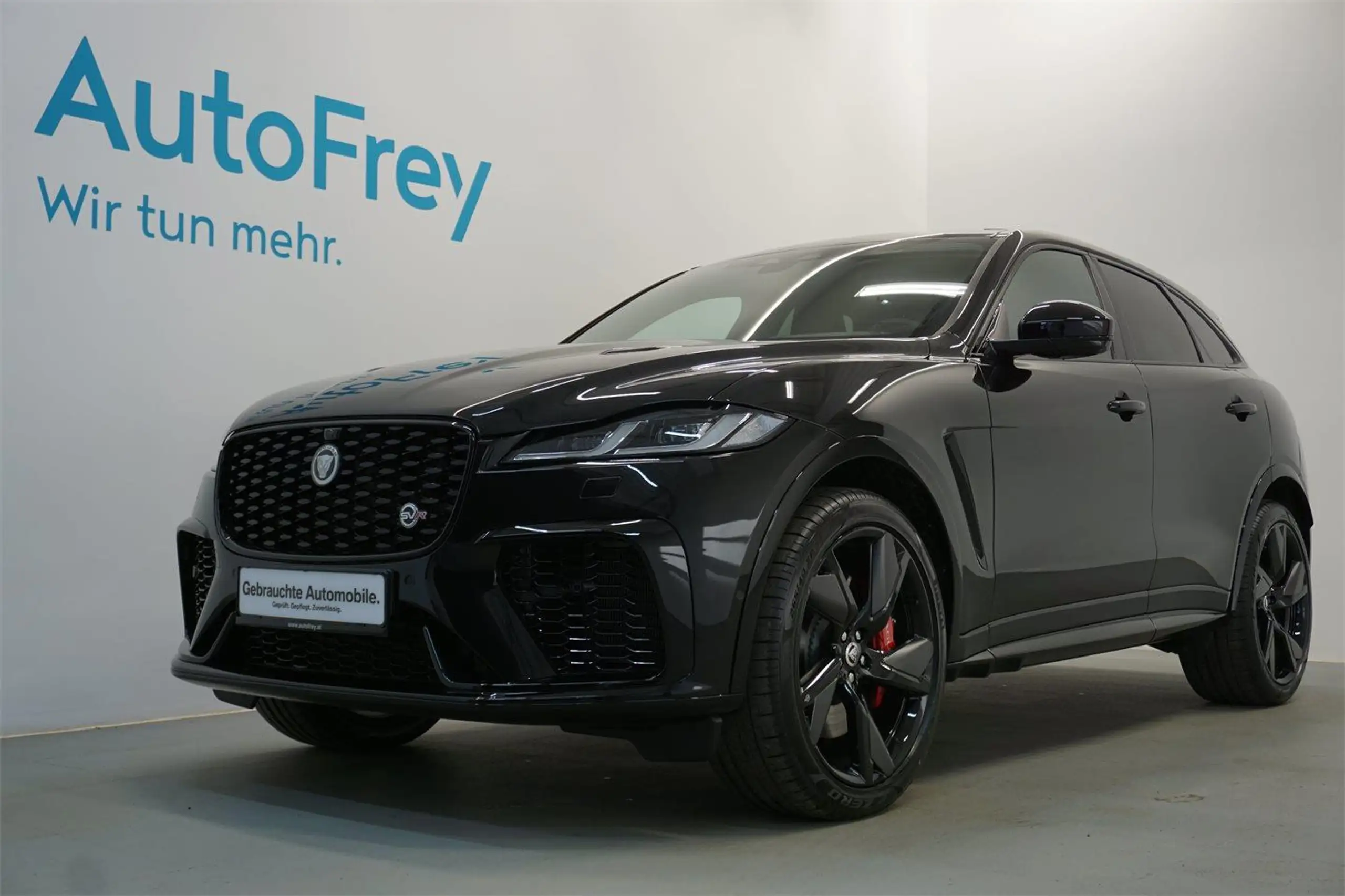 Jaguar - F-Pace