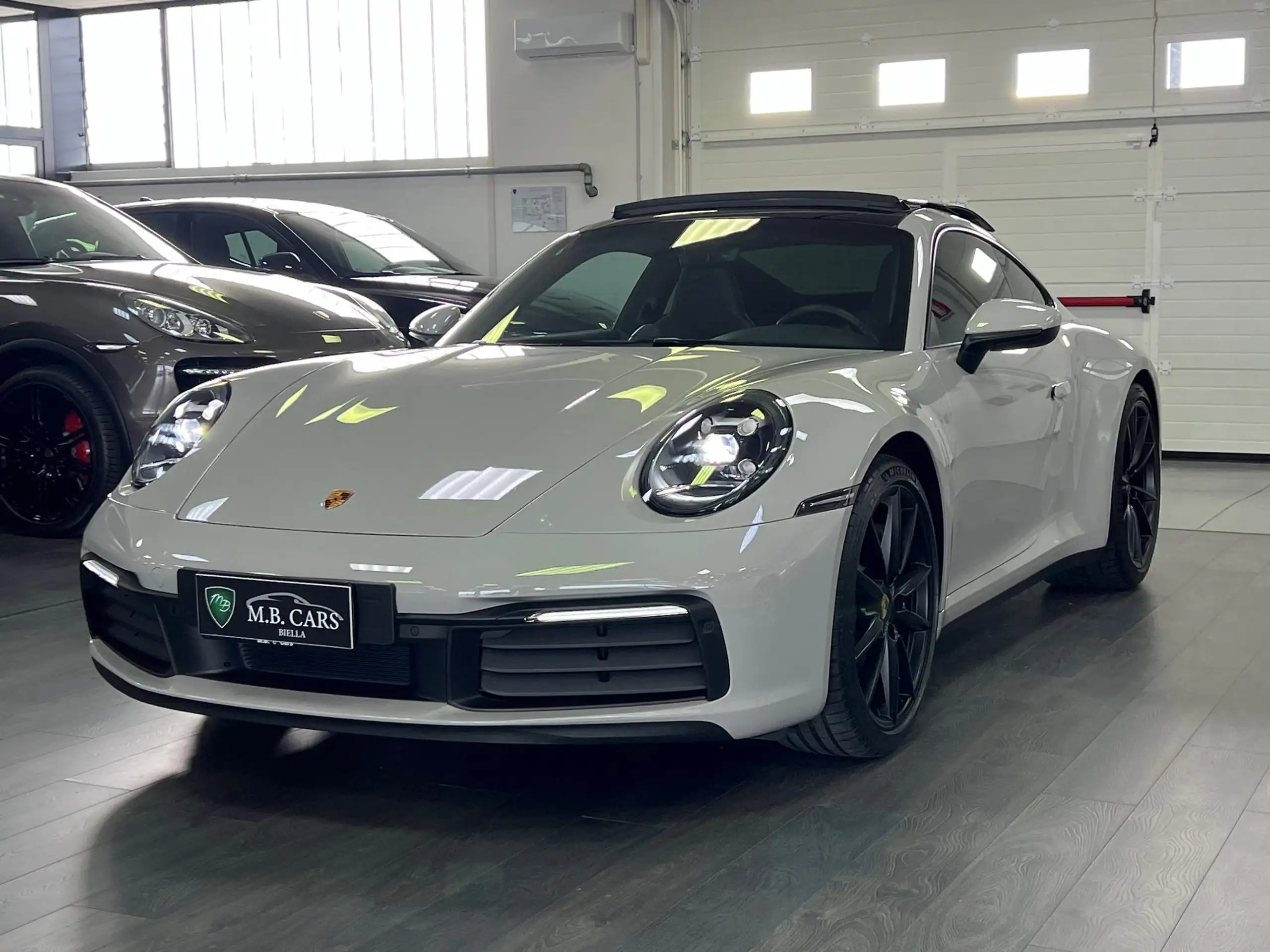 Porsche - 992