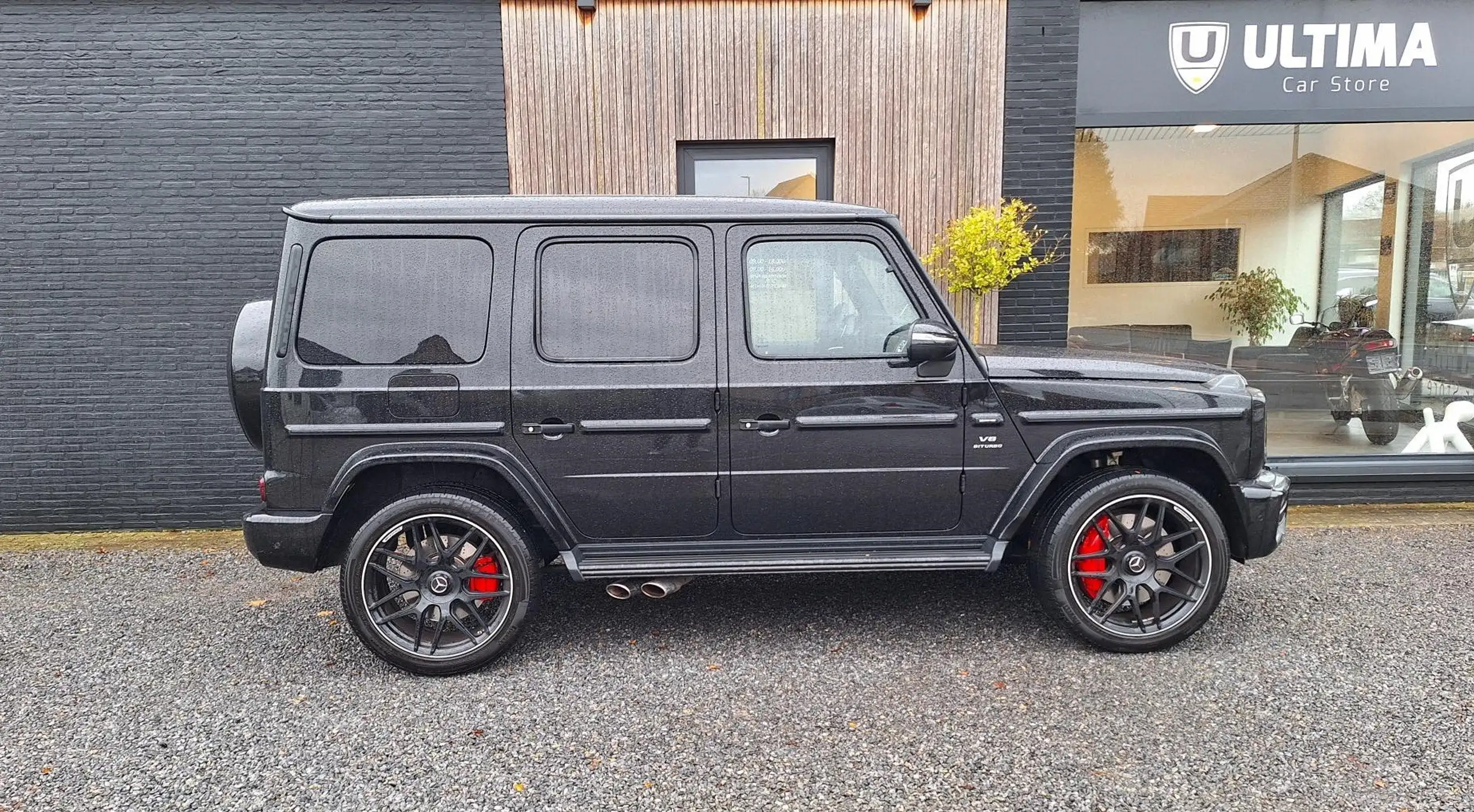 Mercedes-Benz - G 63 AMG