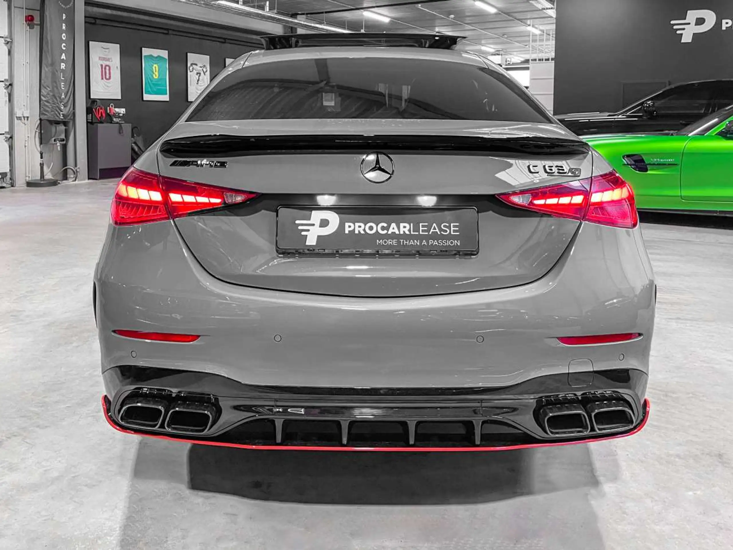 Mercedes-Benz - C 63 AMG