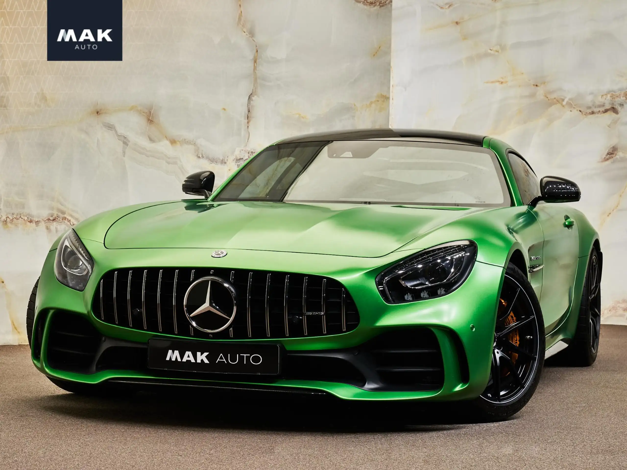 Mercedes-Benz - AMG GT