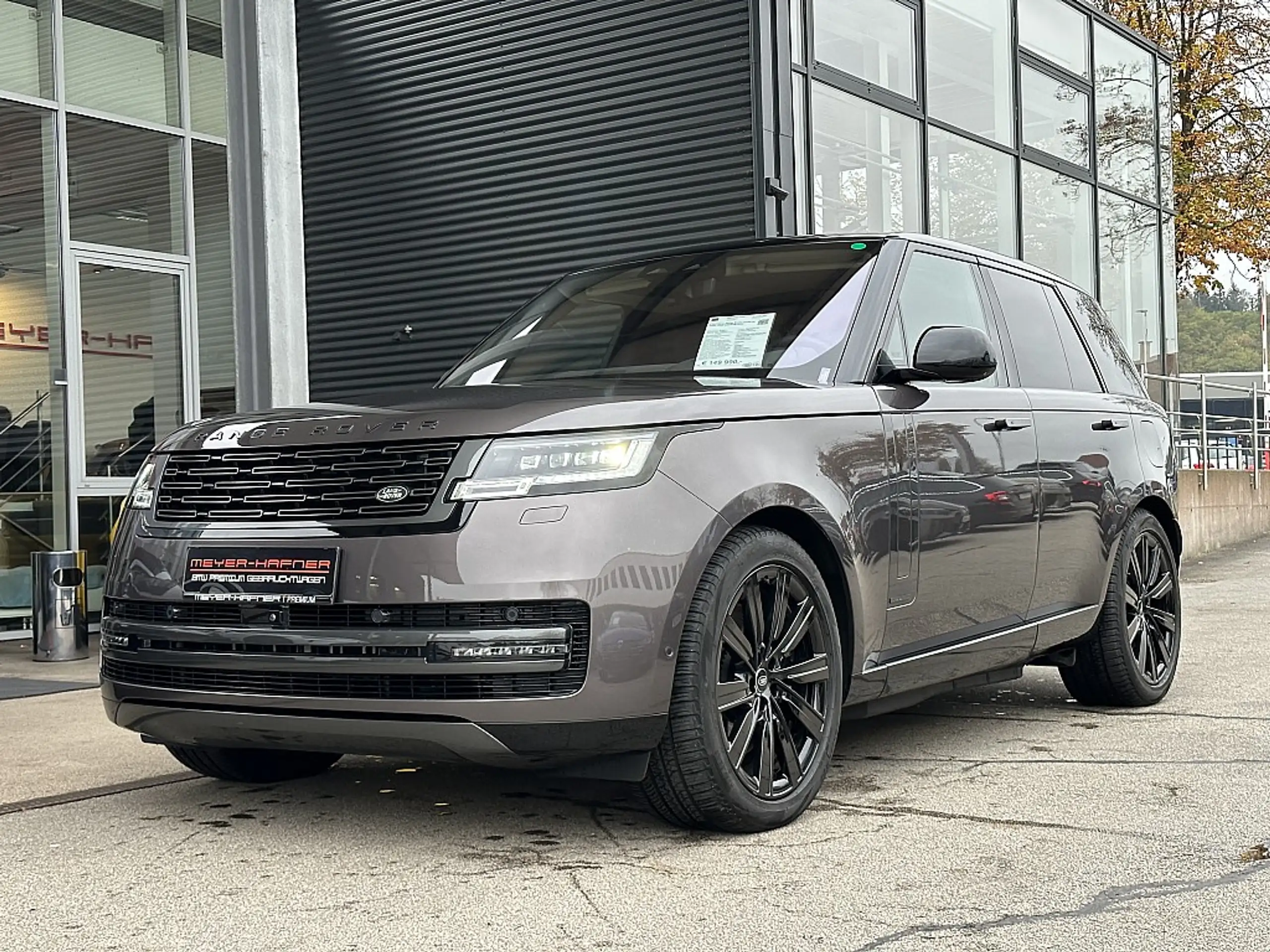 Land Rover - Range Rover