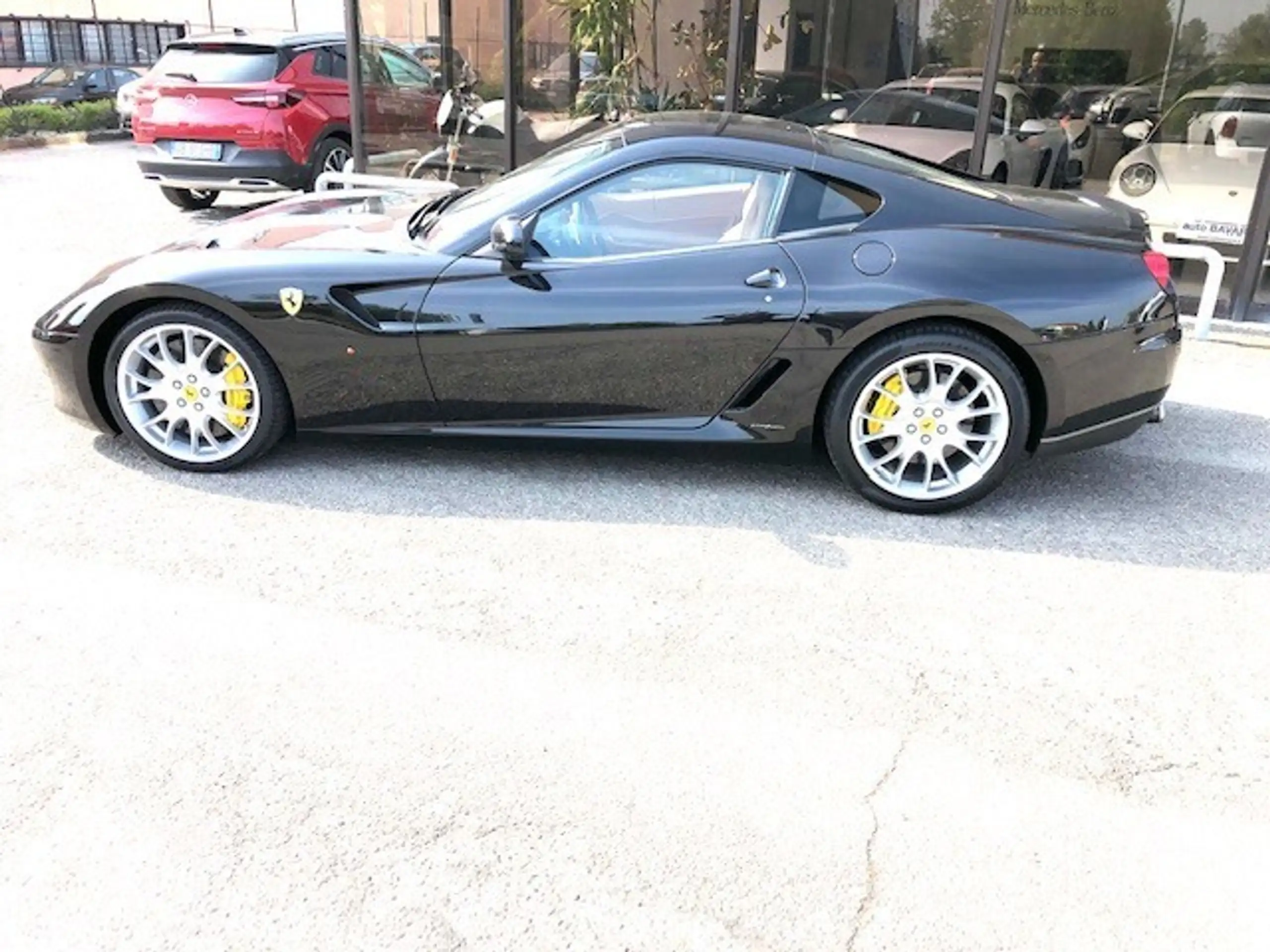 Ferrari - 599