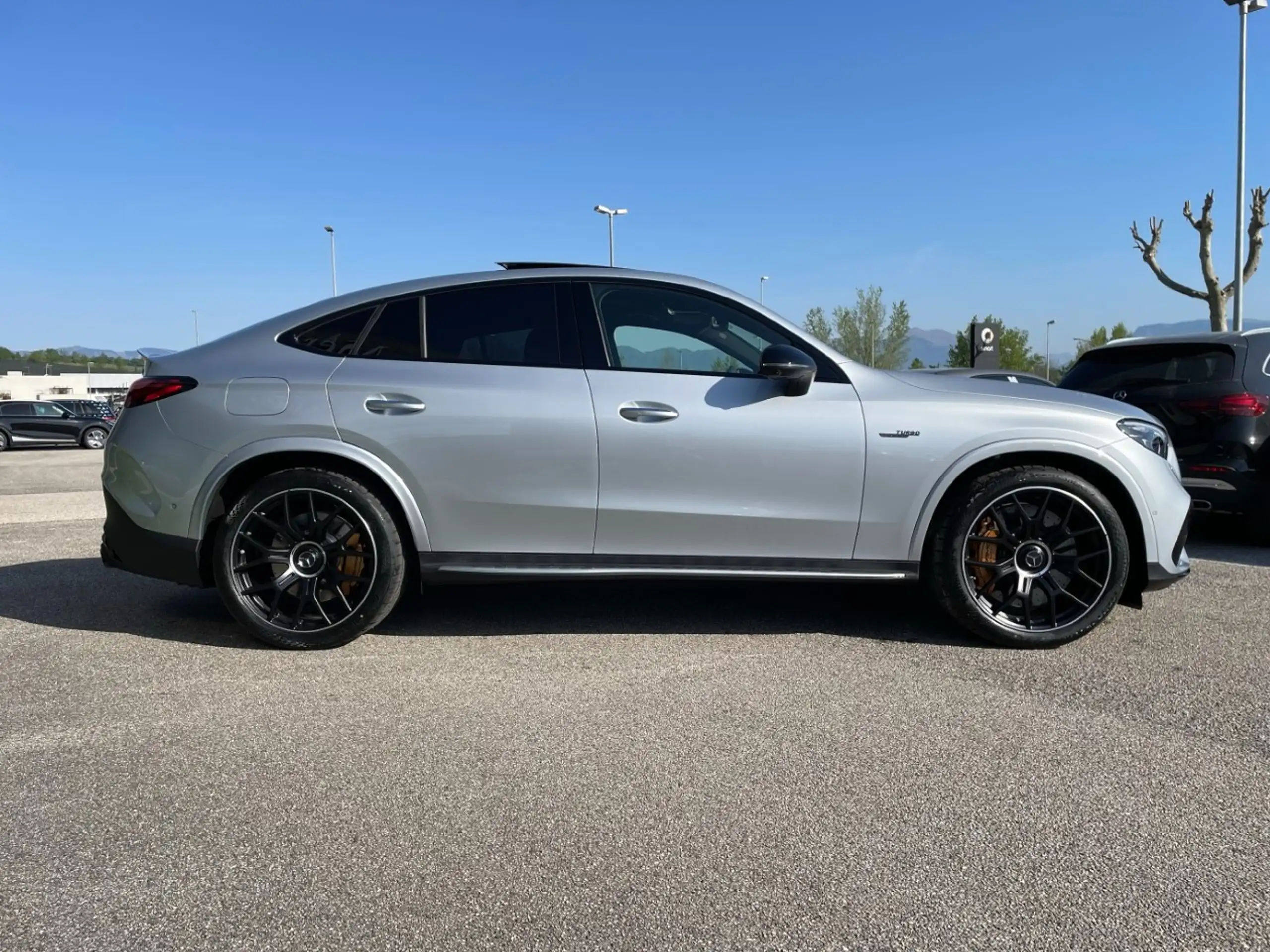 Mercedes-Benz - GLC 63 AMG