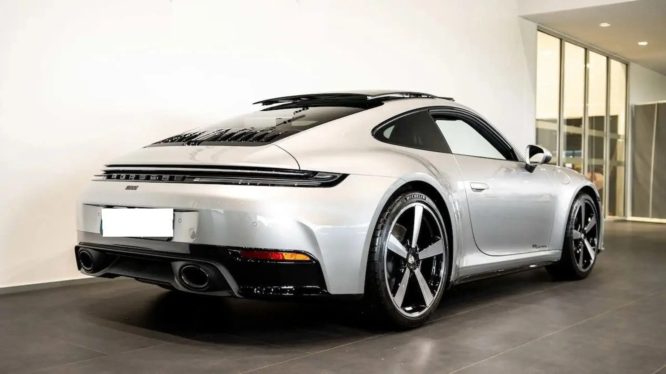 Porsche - 992