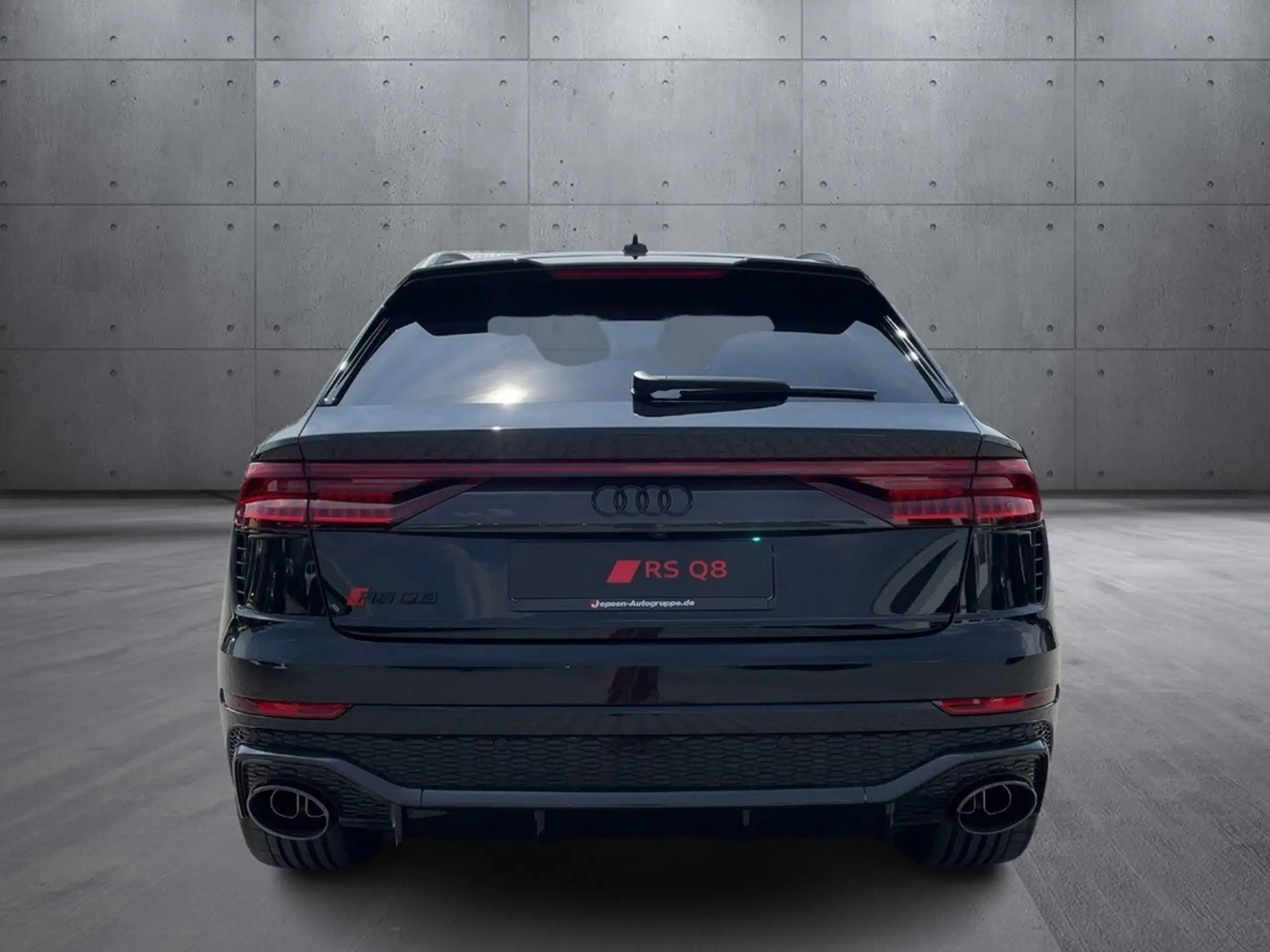 Audi - RS Q8