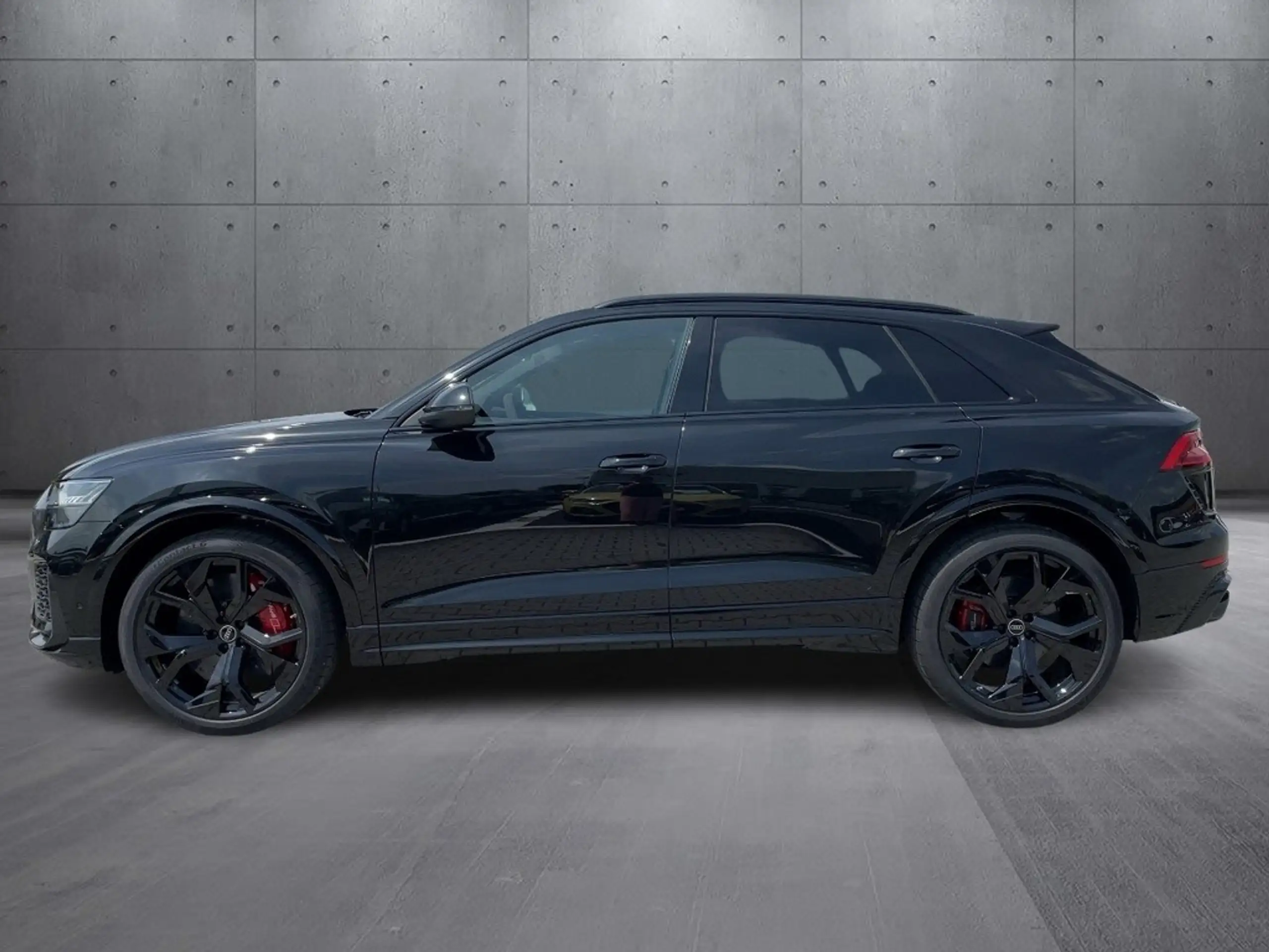 Audi - RS Q8