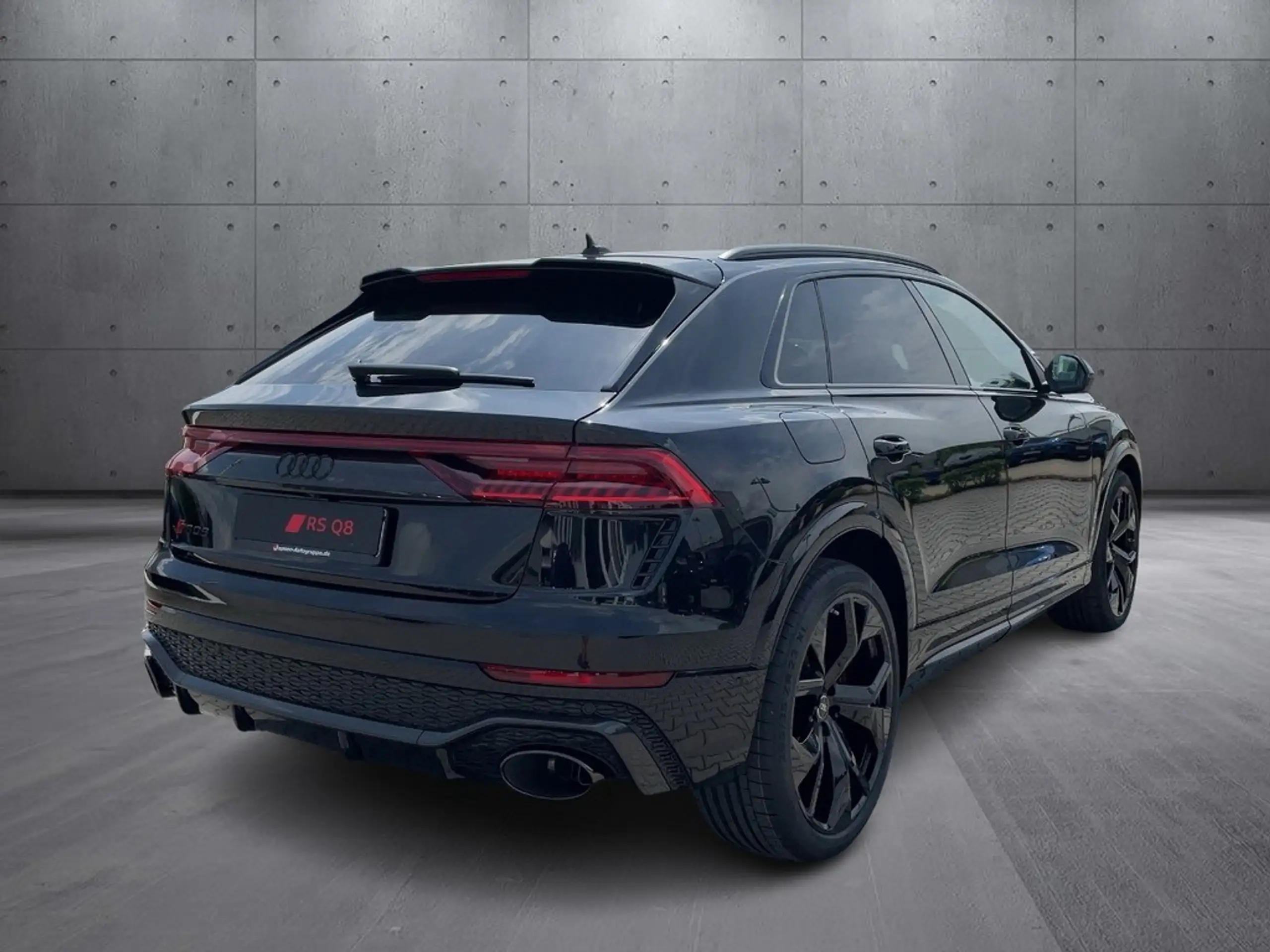 Audi - RS Q8