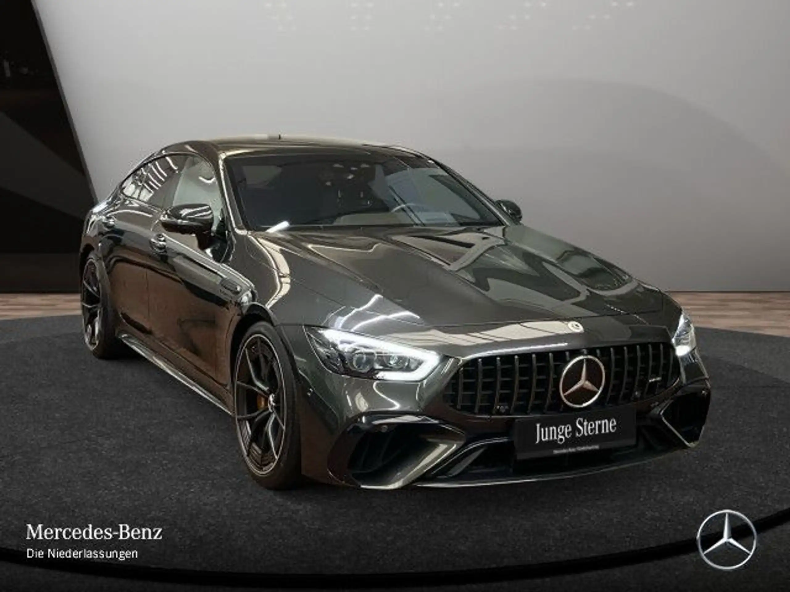 Mercedes-Benz - AMG GT