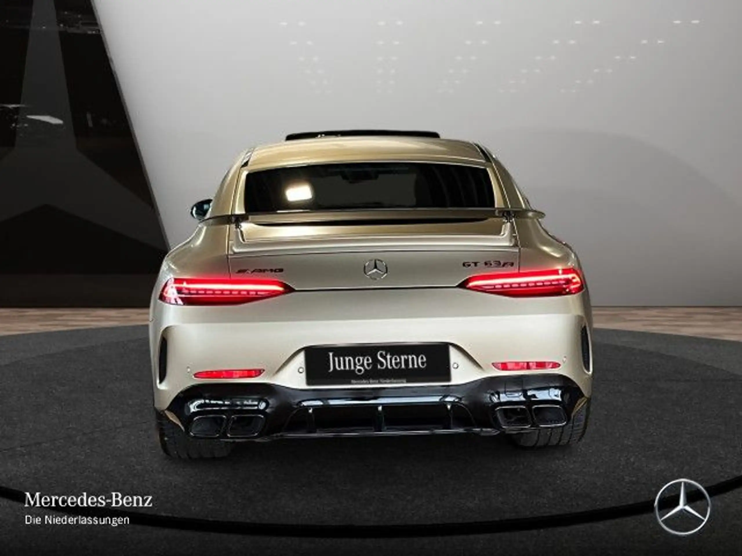 Mercedes-Benz - AMG GT