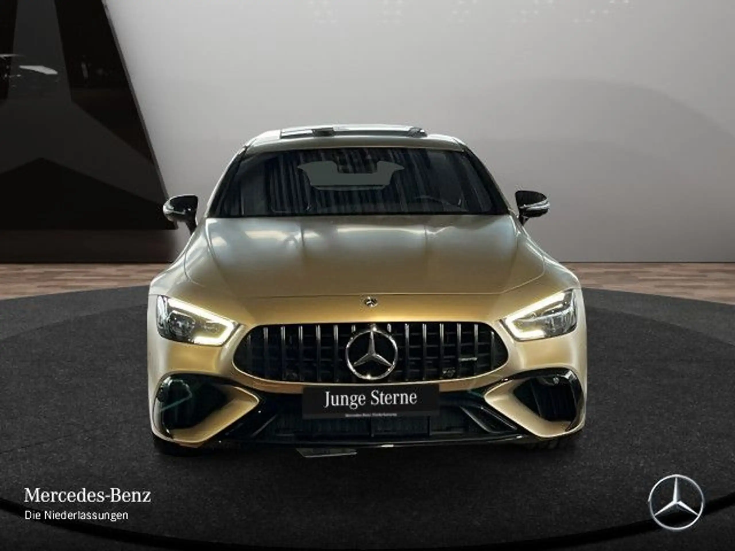 Mercedes-Benz - AMG GT