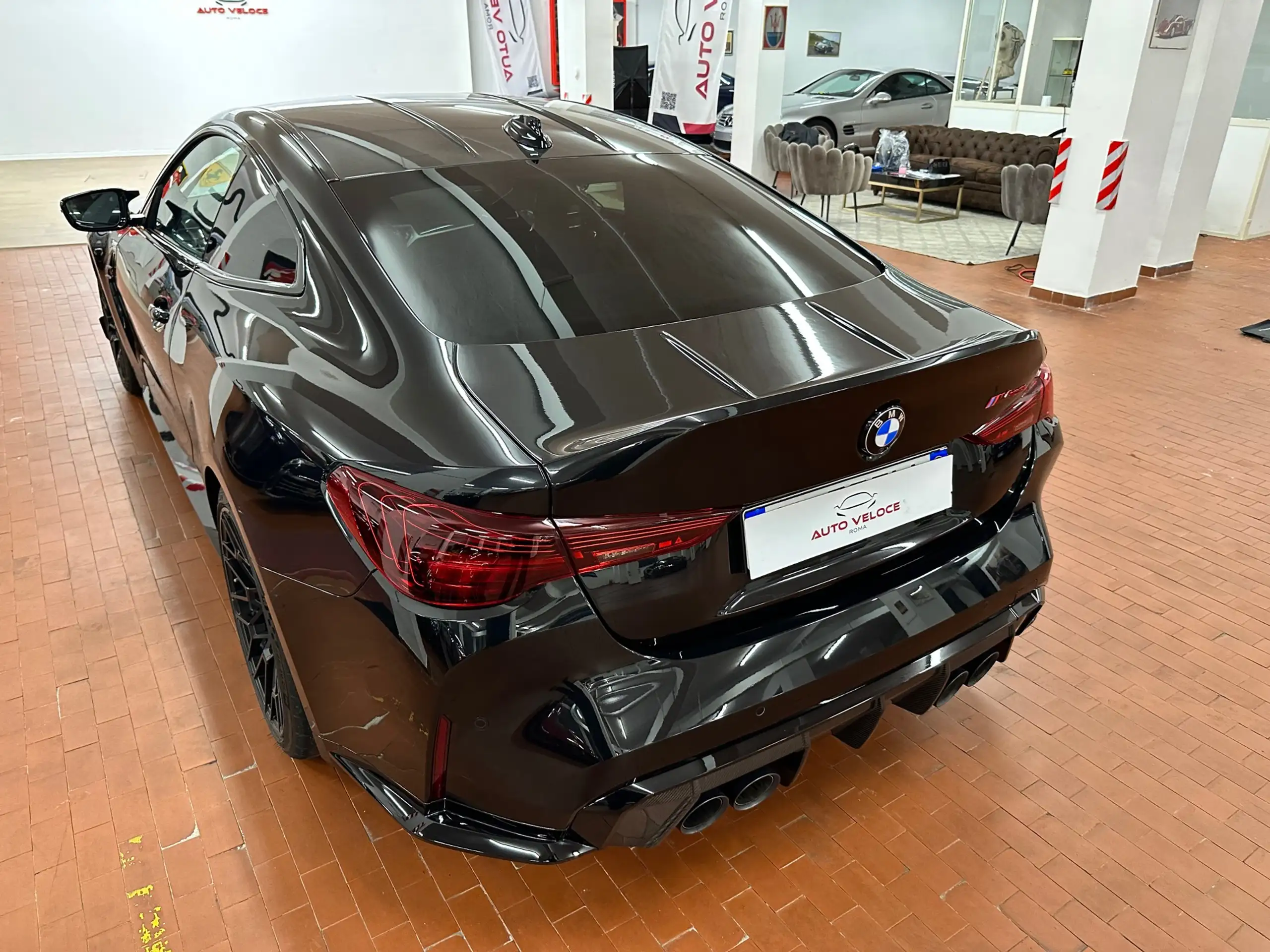 BMW - M4