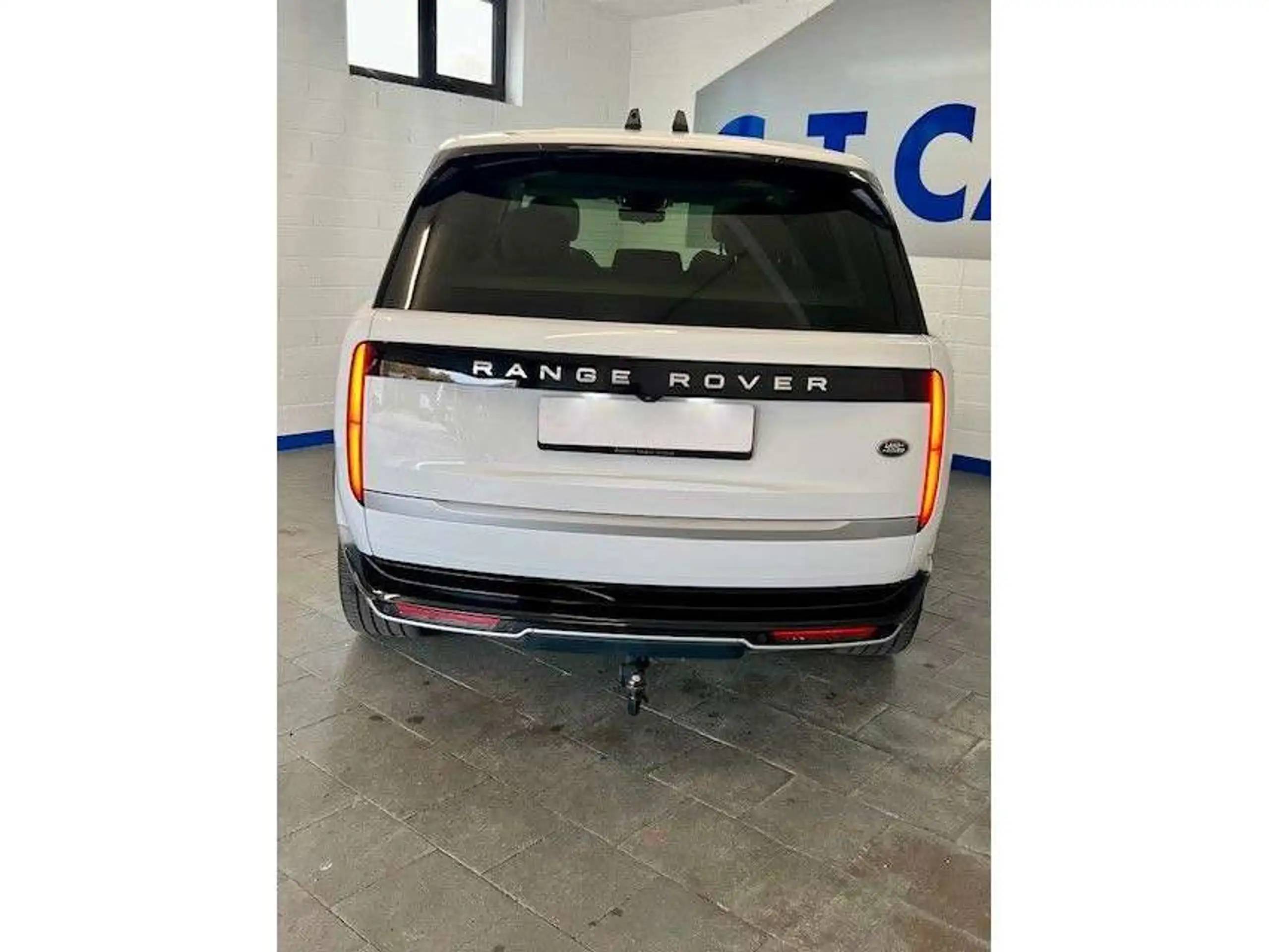 Land Rover - Range Rover