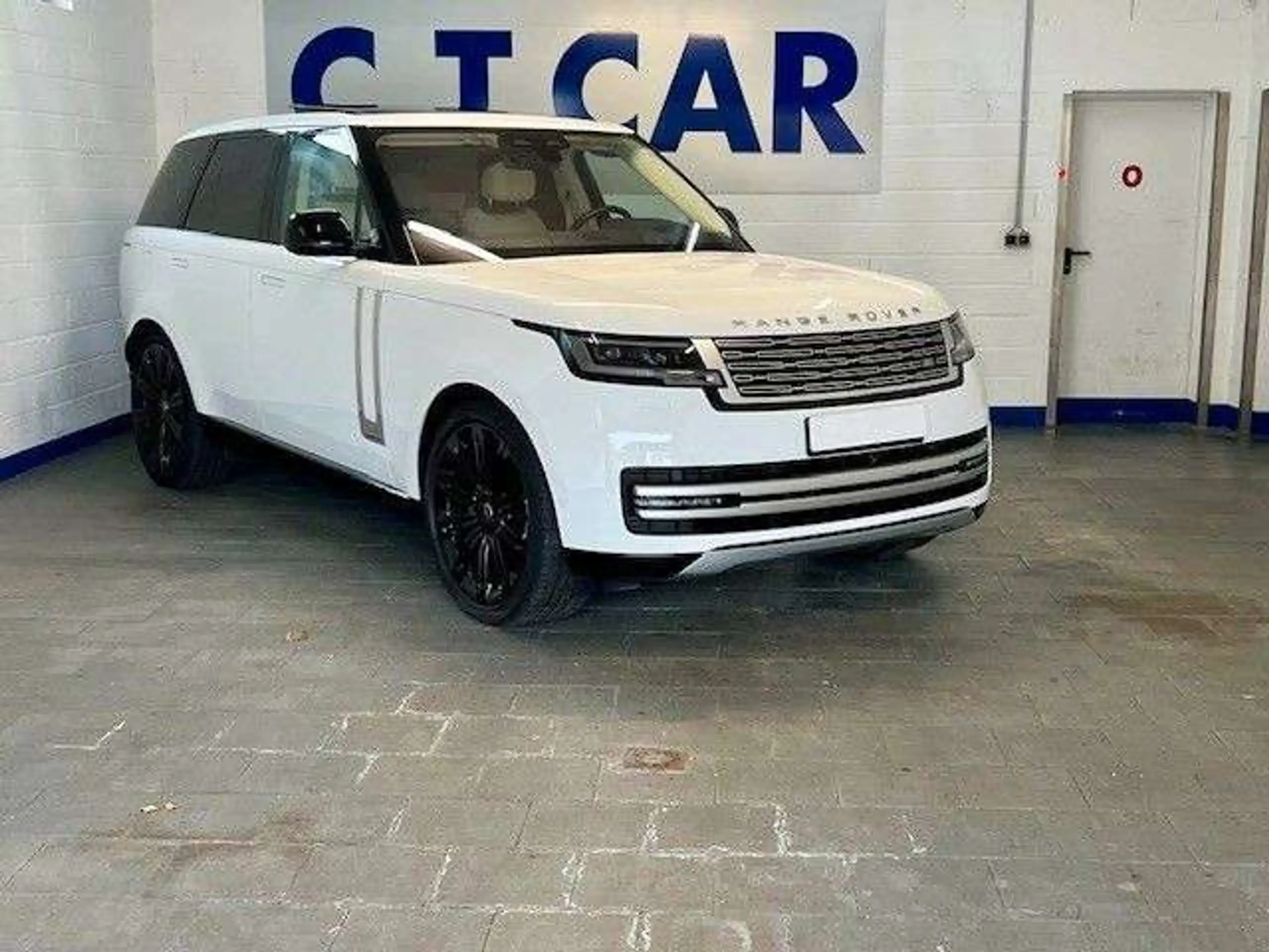 Land Rover - Range Rover