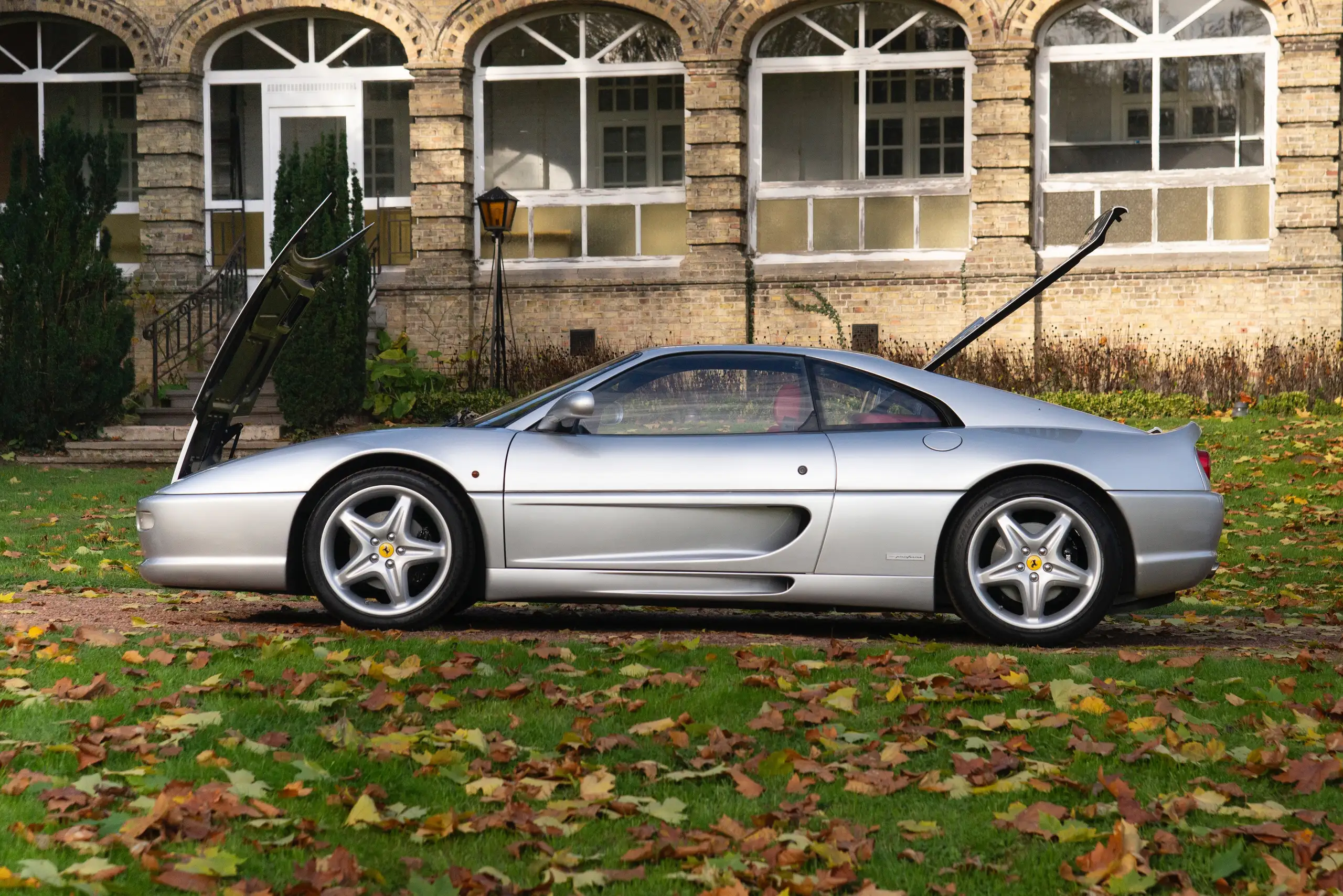 Ferrari - F355