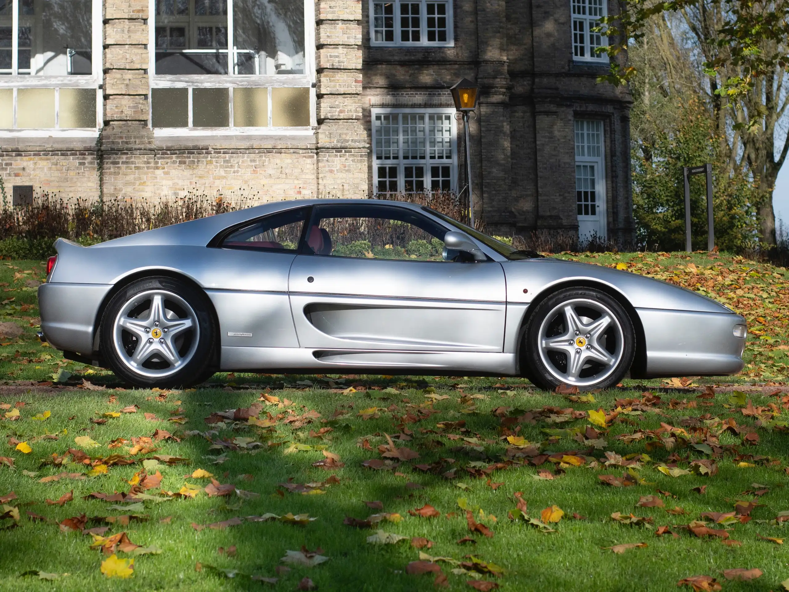 Ferrari - F355