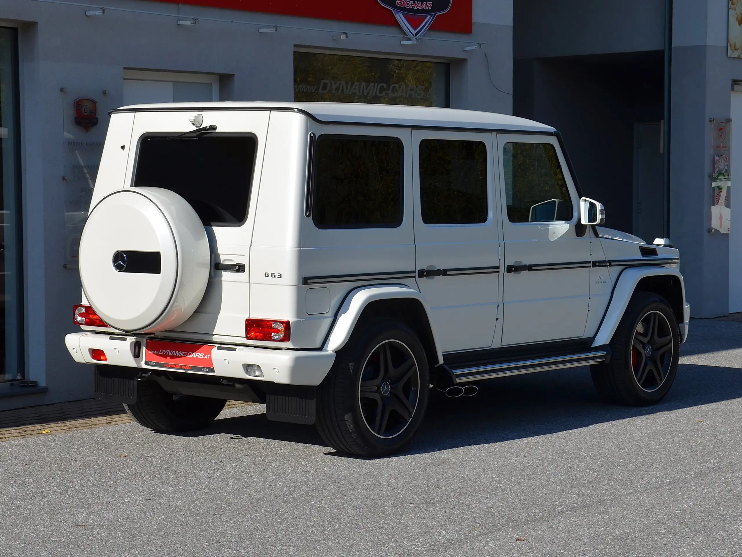 Mercedes-Benz - G 63 AMG