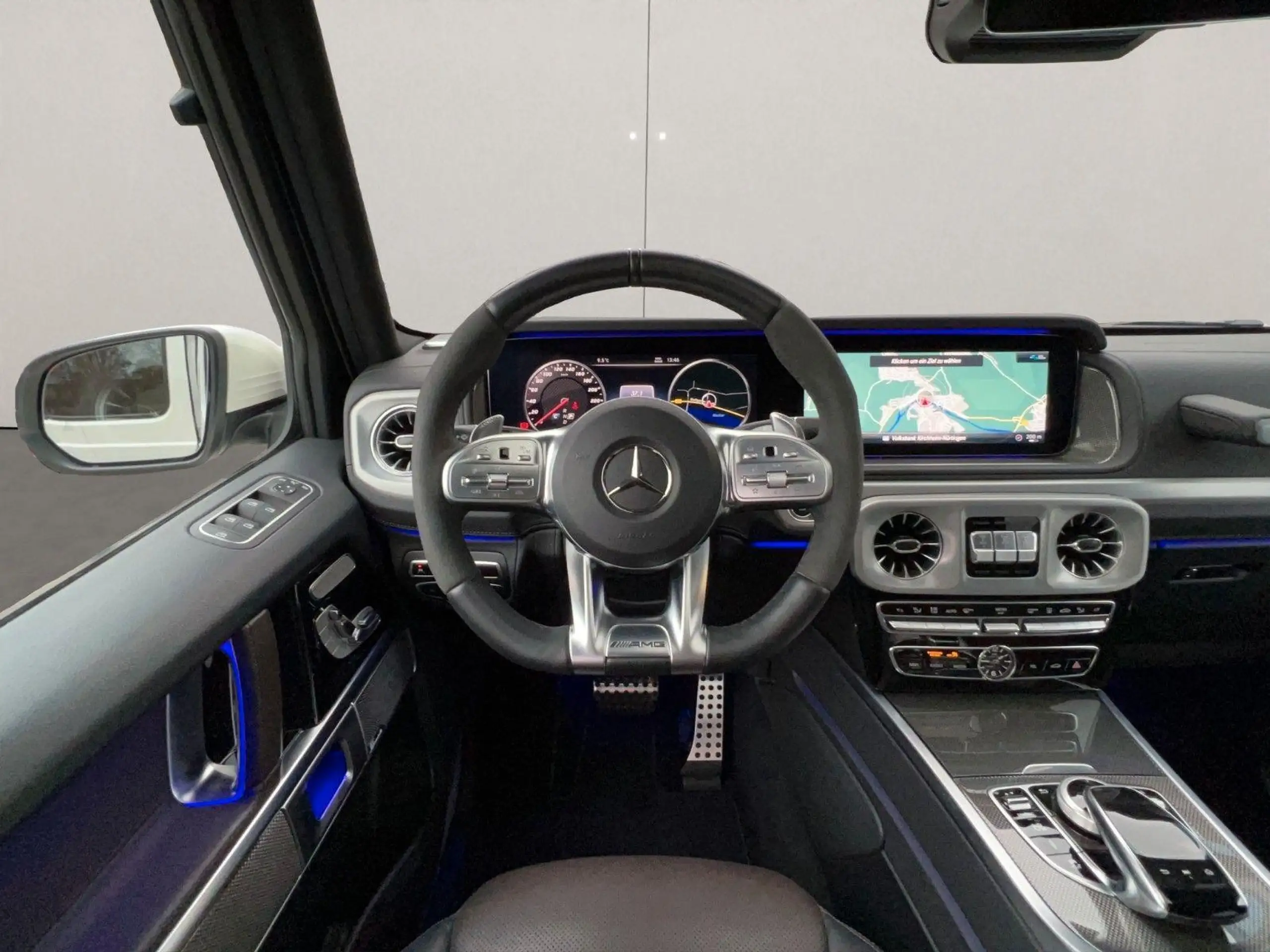 Mercedes-Benz - G 63 AMG