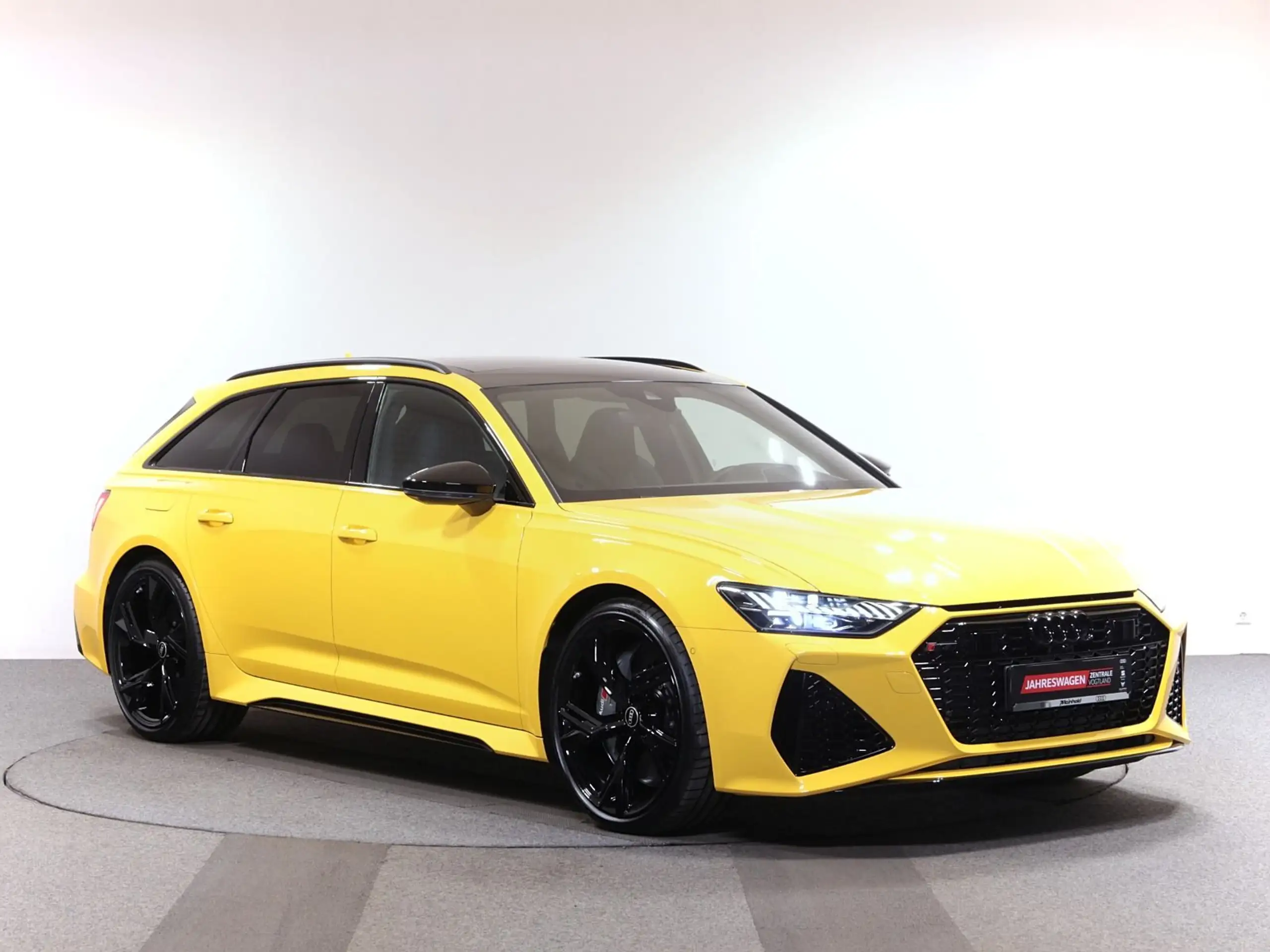 Audi - RS6