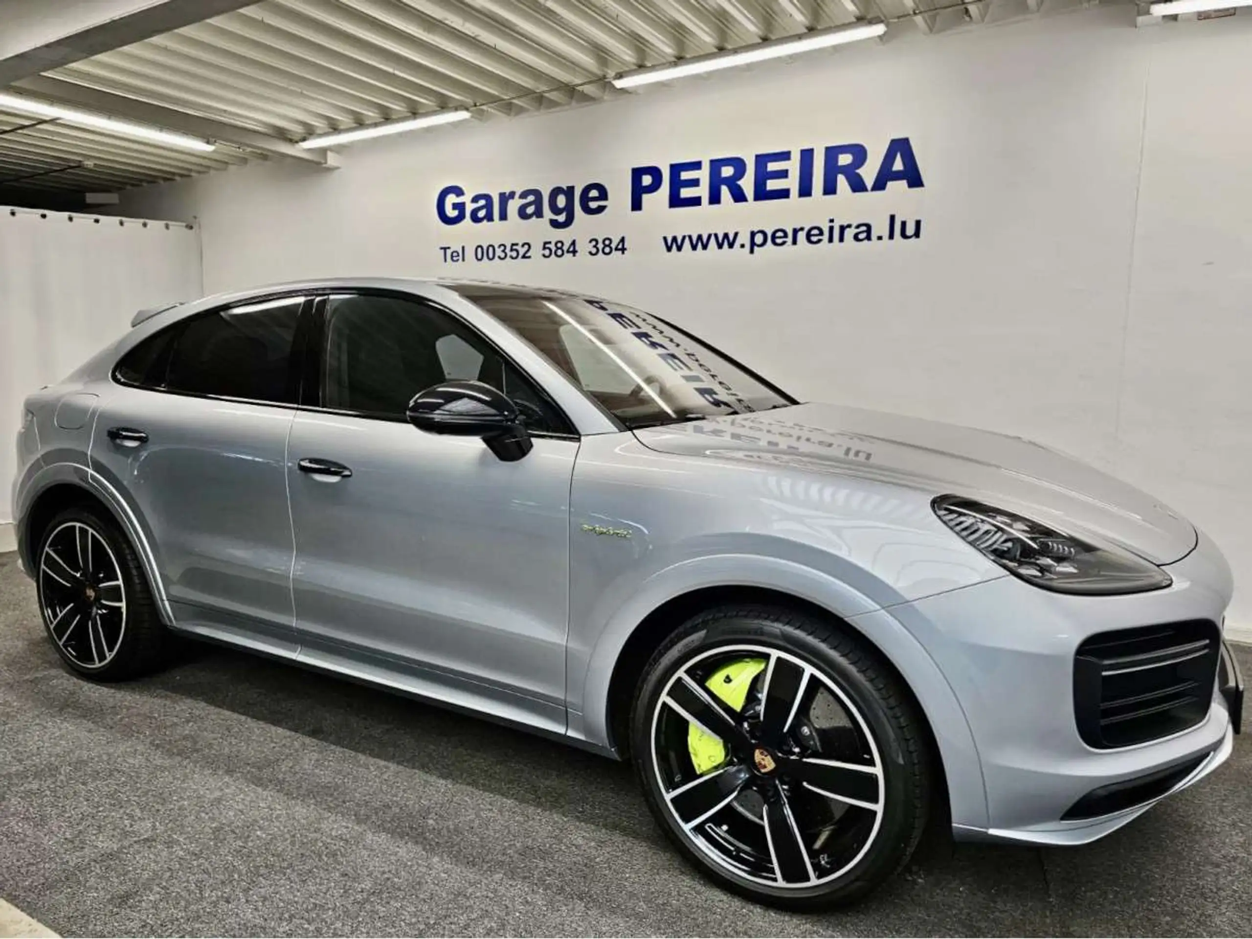 Porsche - Cayenne