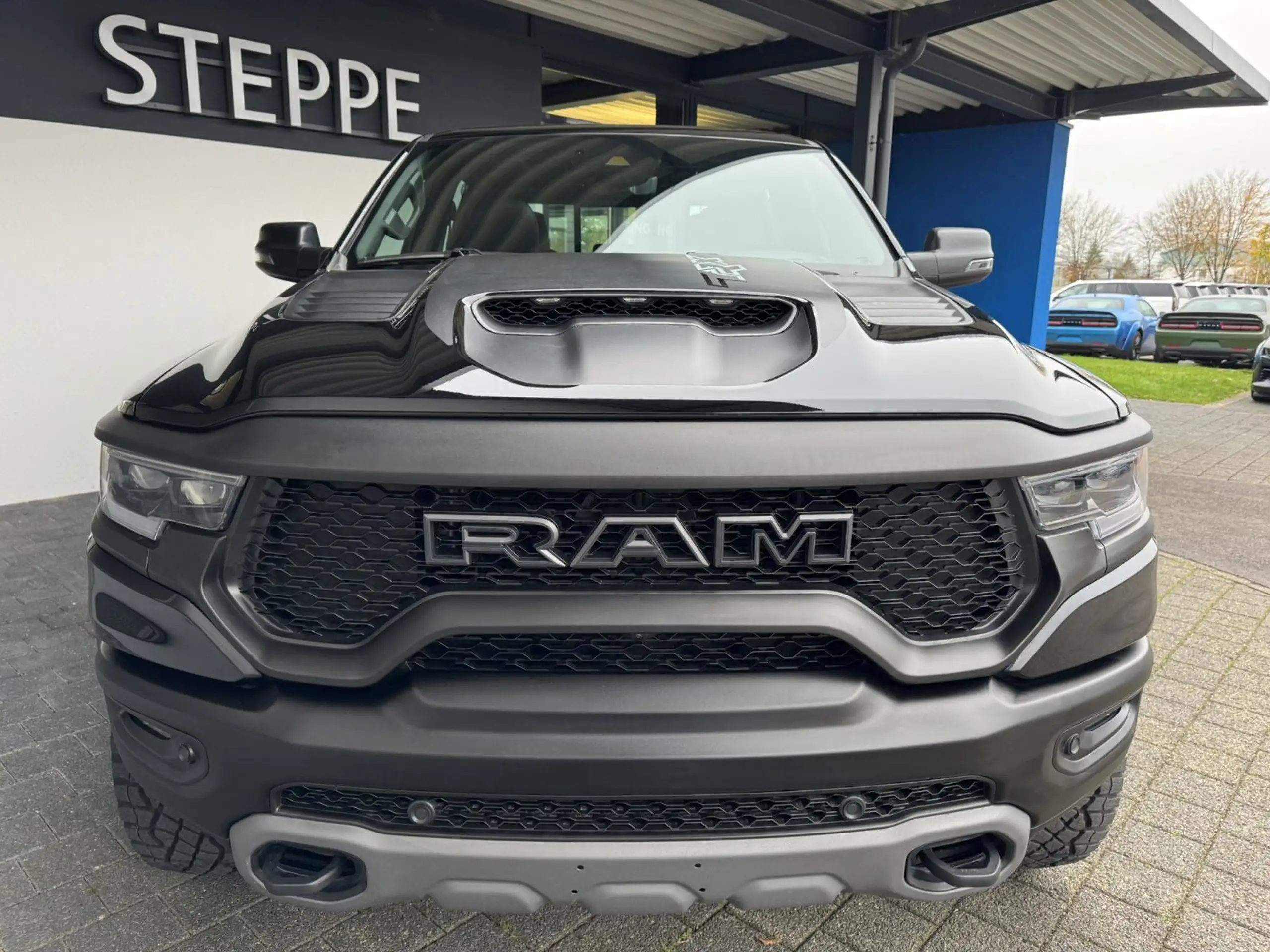 Dodge - RAM