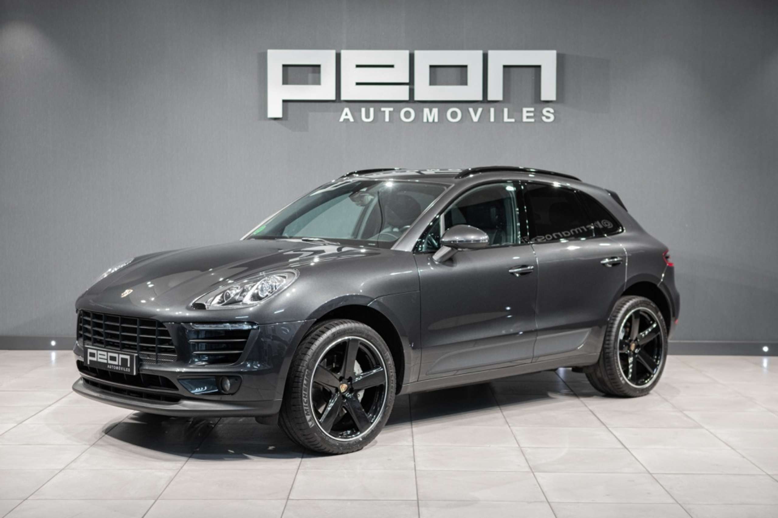 Porsche Macan 2016