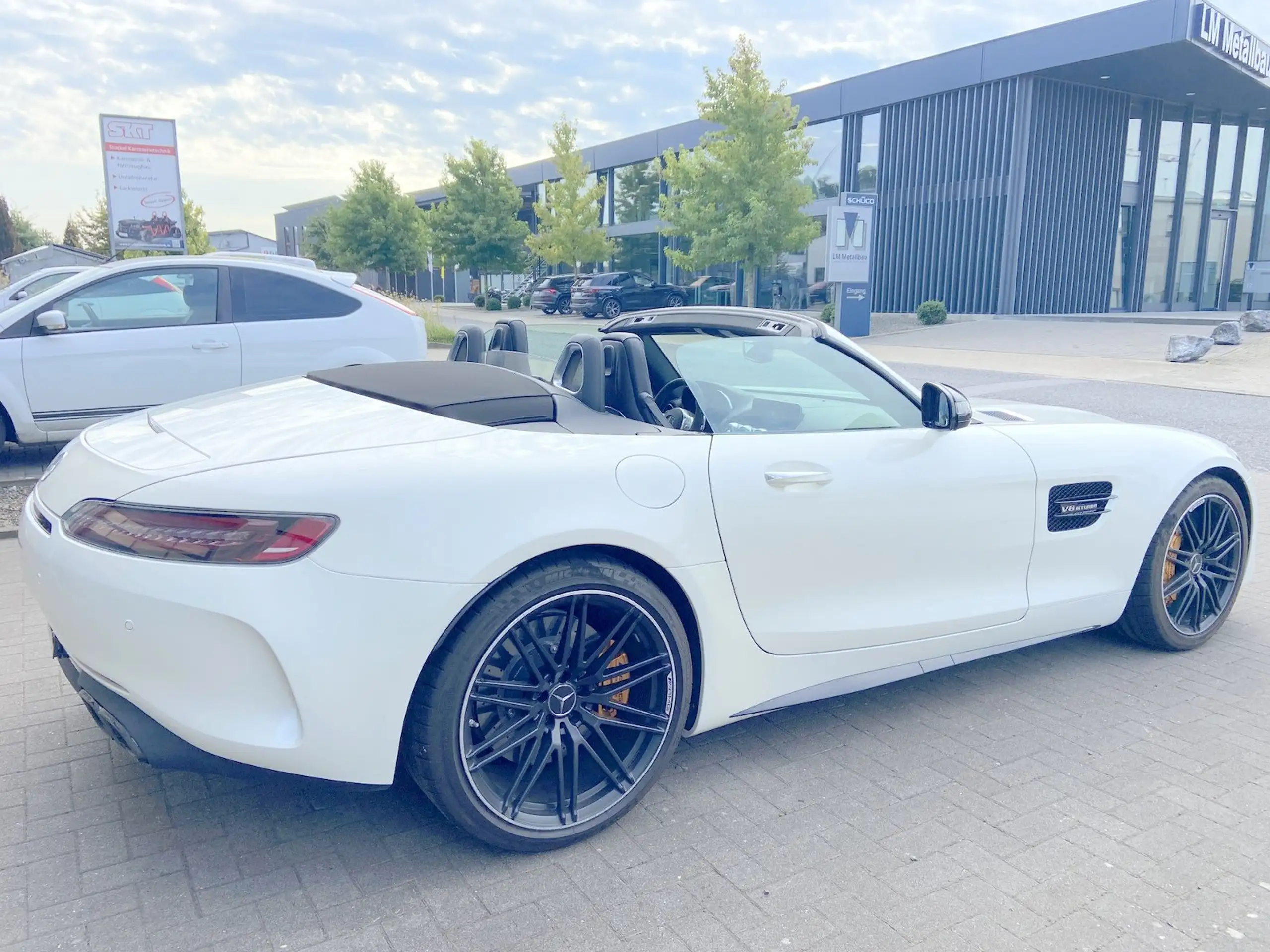 Mercedes-Benz - AMG GT