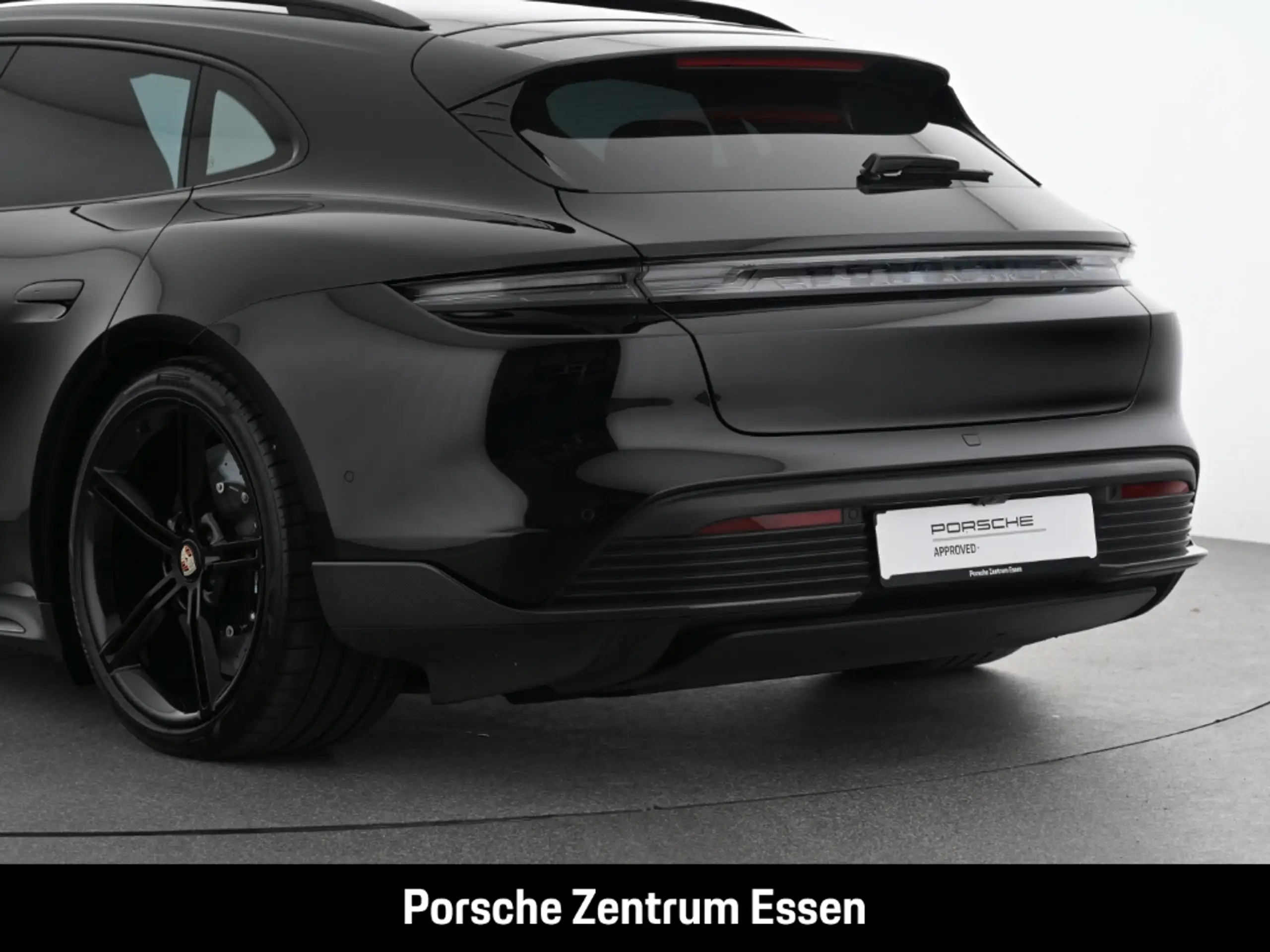 Porsche - Taycan