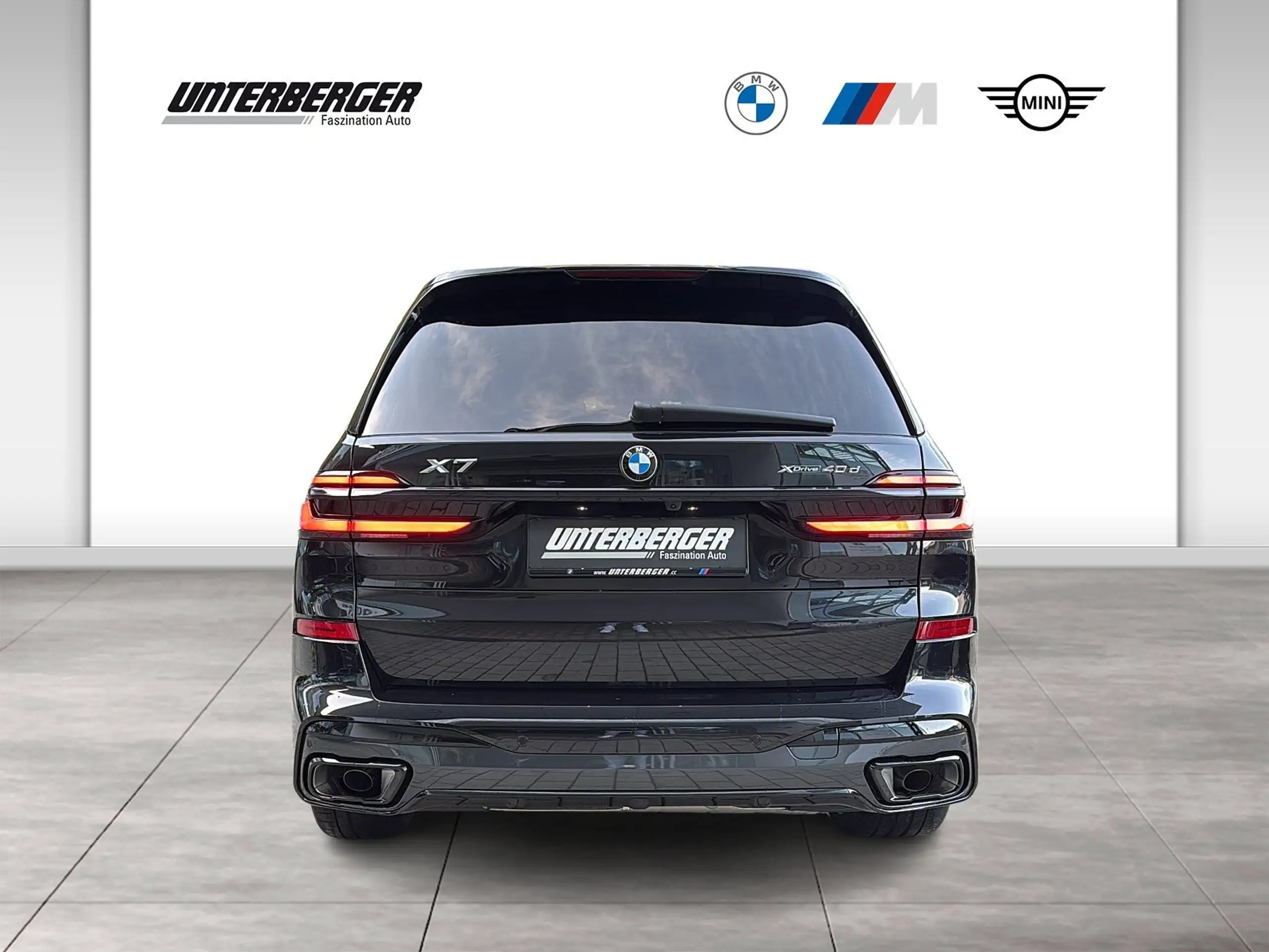 BMW - X7