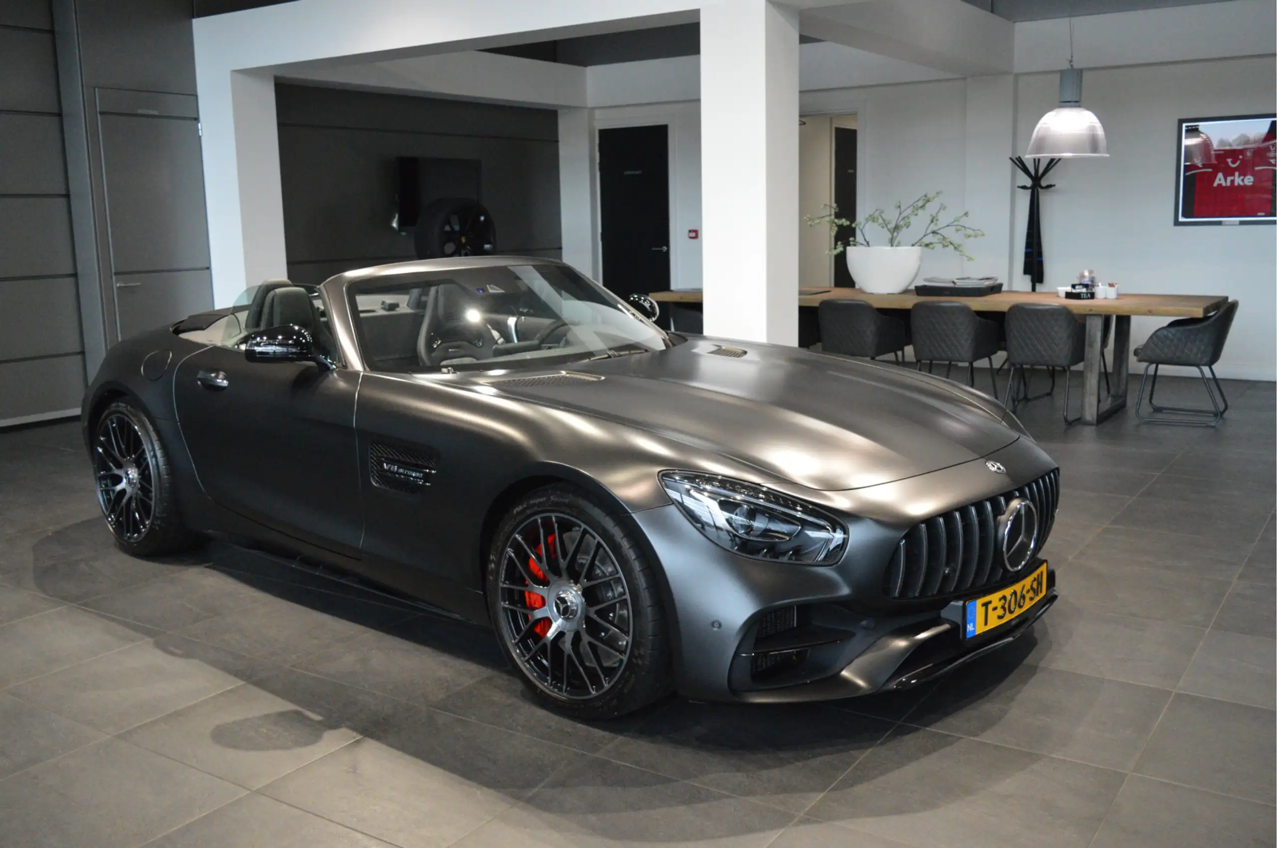 Mercedes-Benz - AMG GT