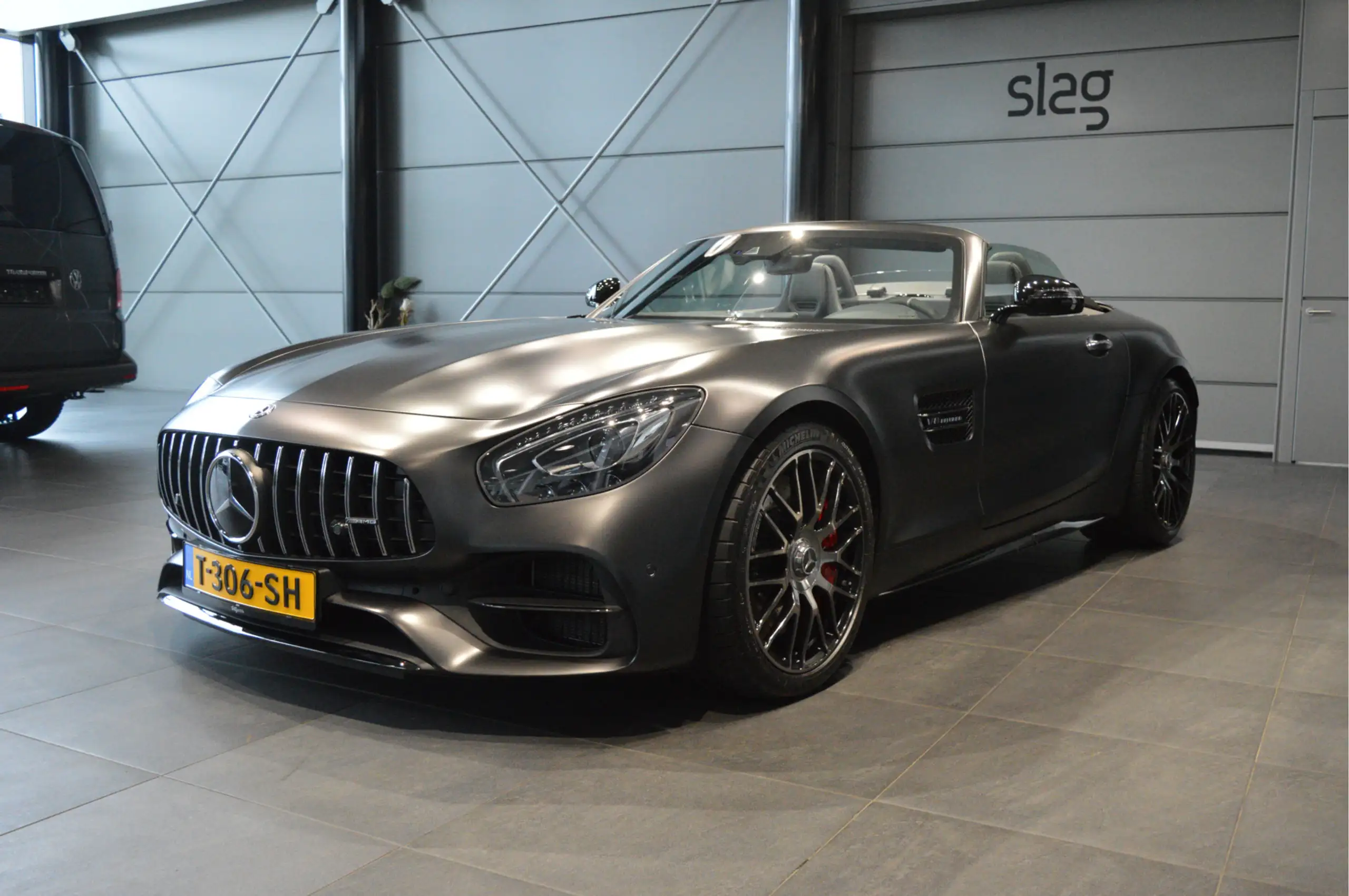 Mercedes-Benz - AMG GT