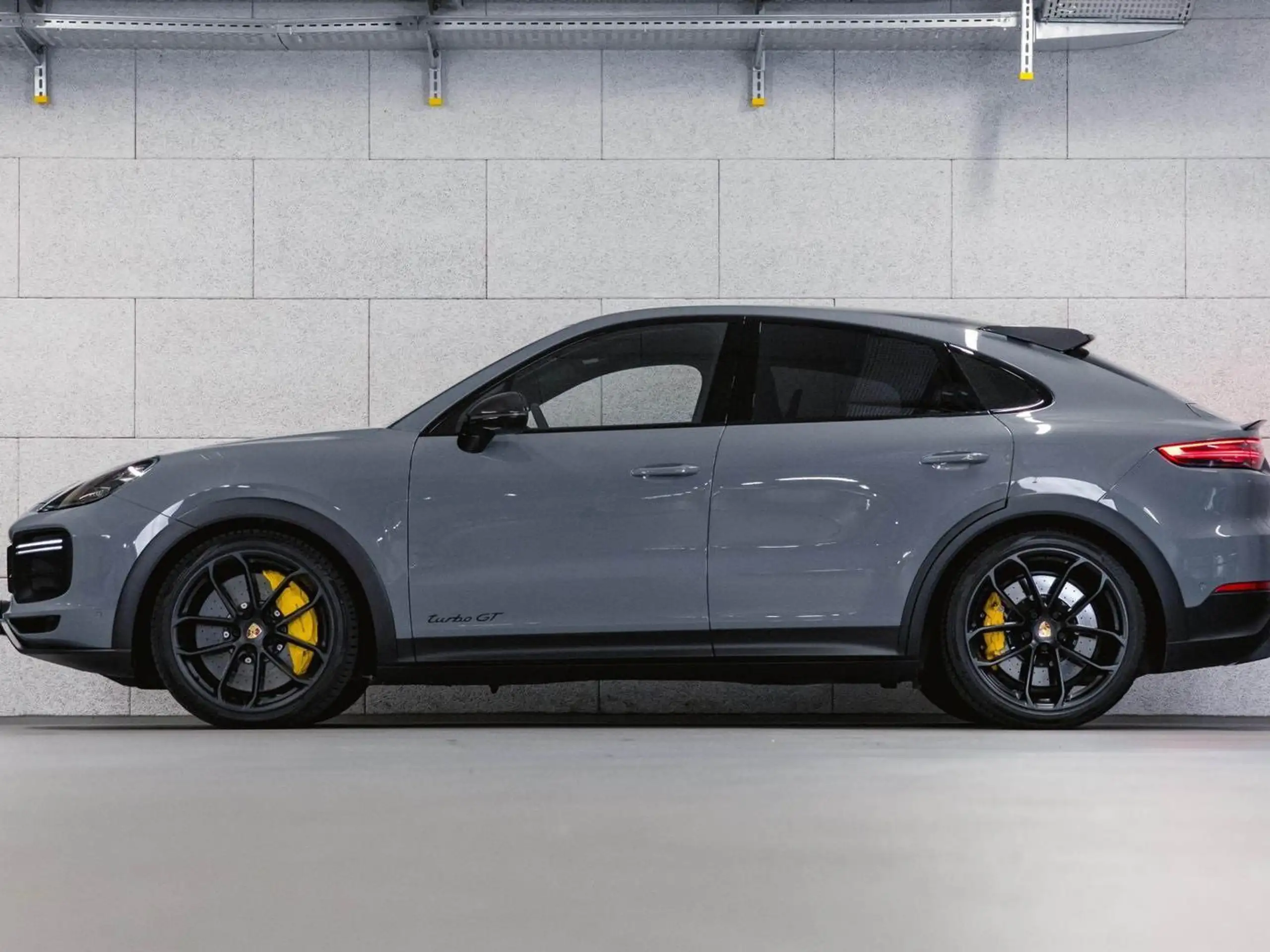 Porsche - Cayenne