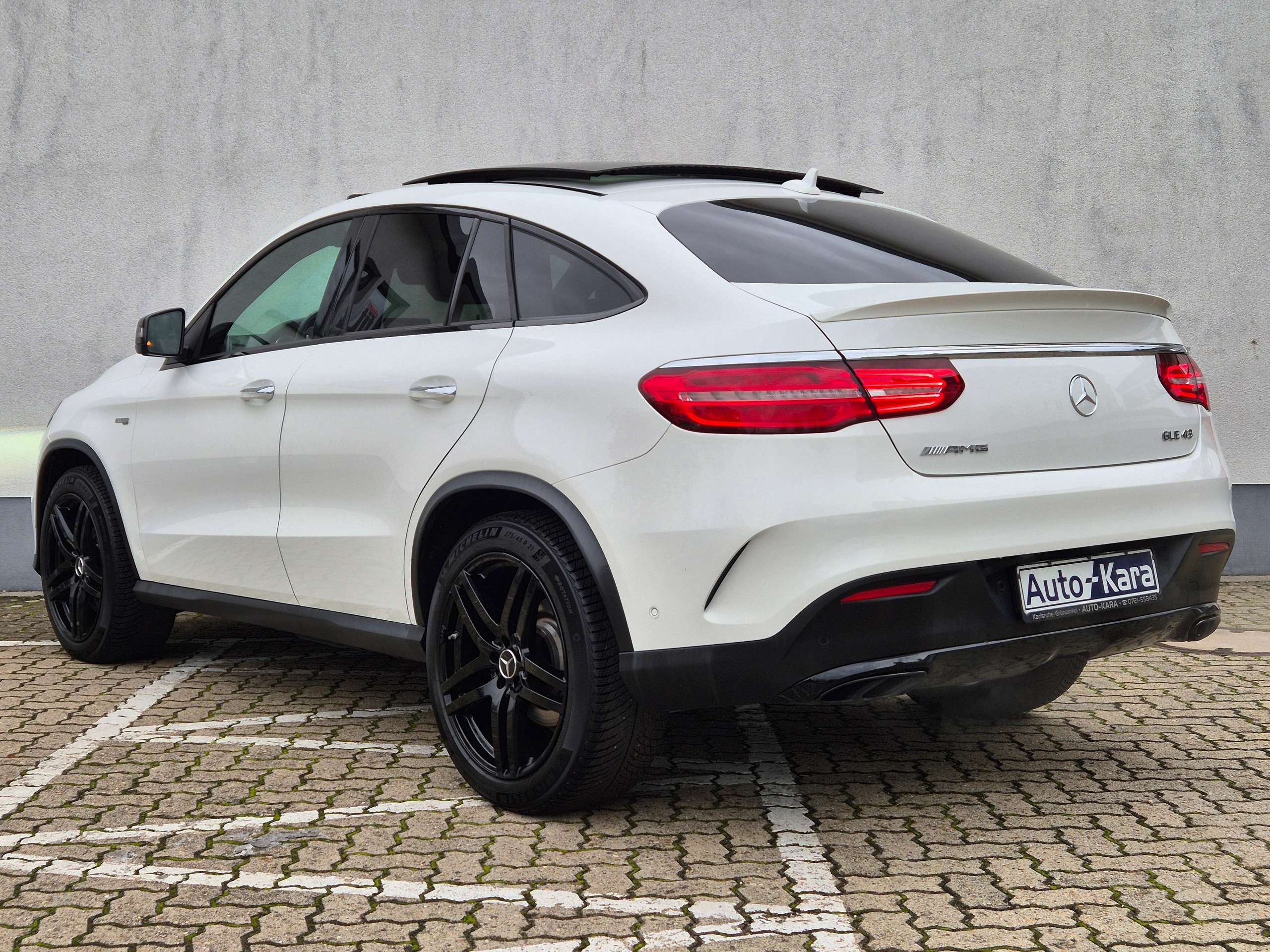 Mercedes-Benz - GLE 43 AMG