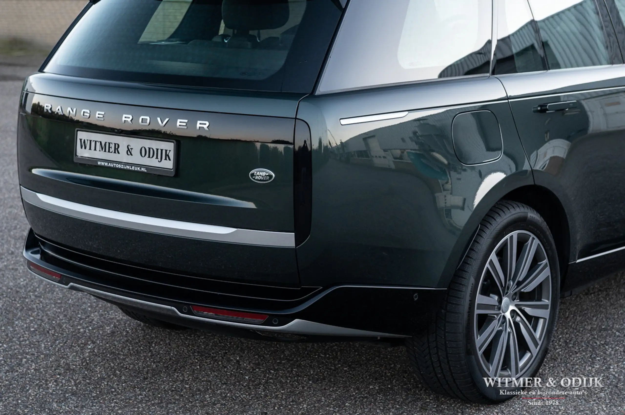 Land Rover - Range Rover