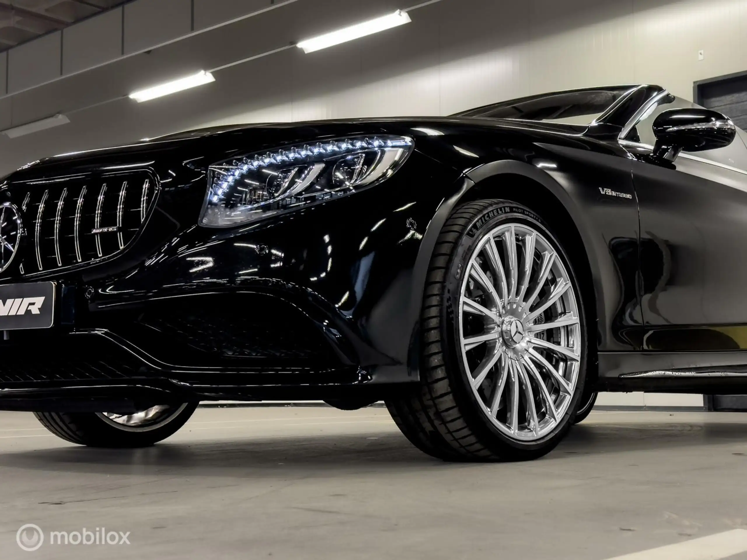 Mercedes-Benz - S 63 AMG