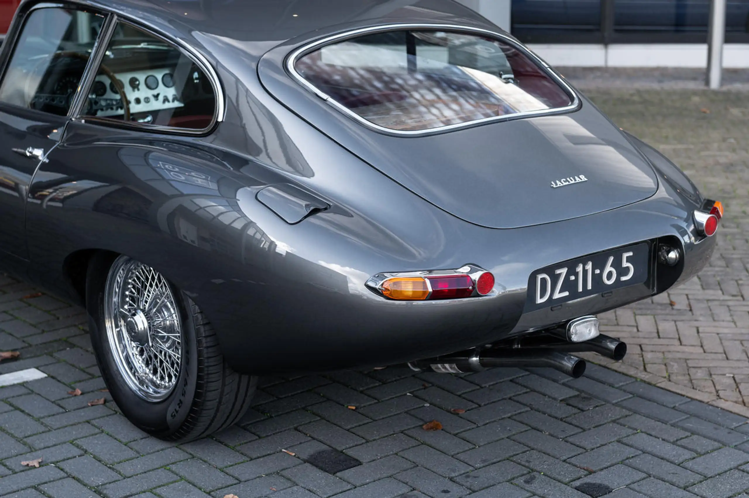 Jaguar - E-Type