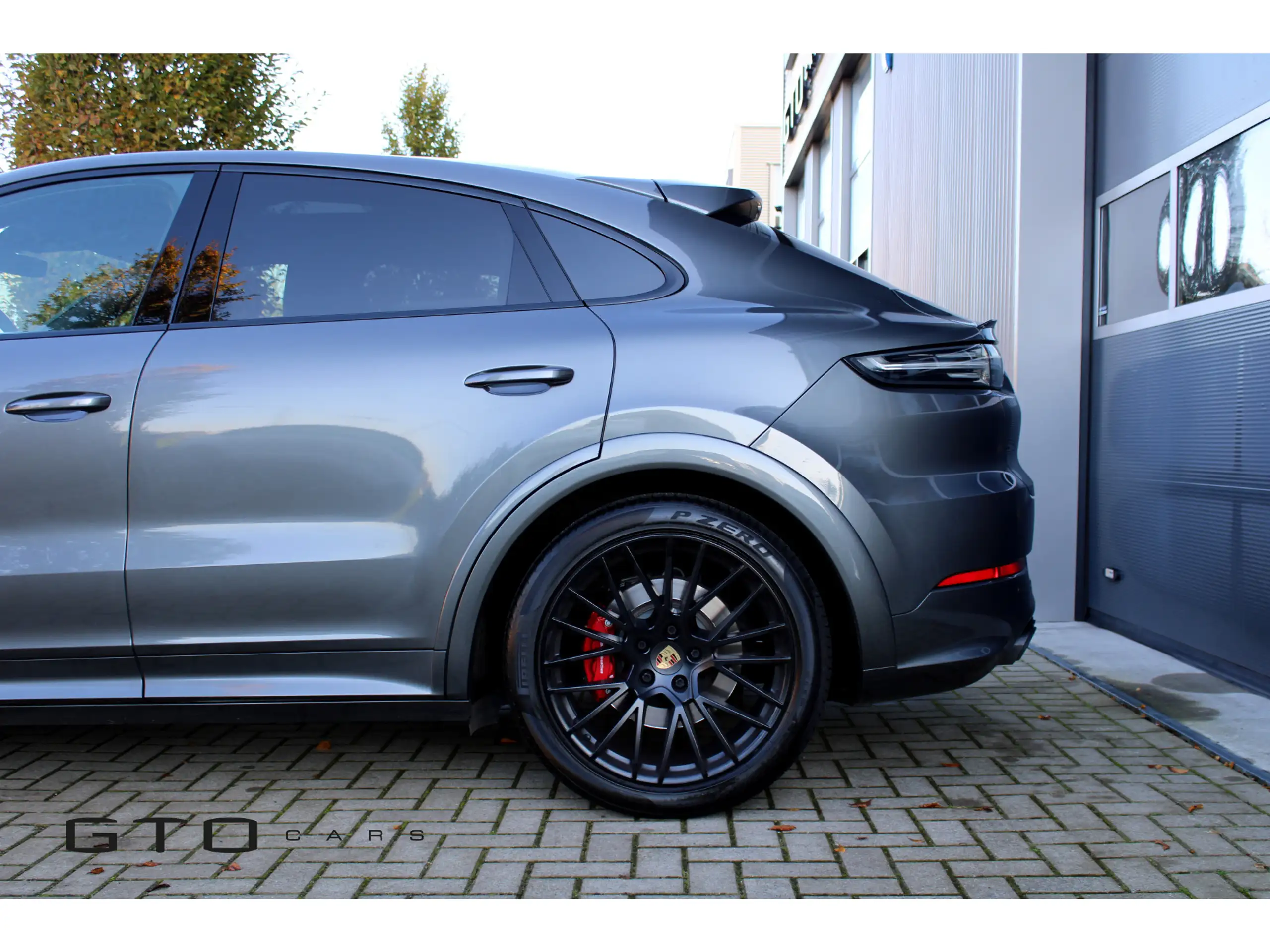 Porsche - Cayenne