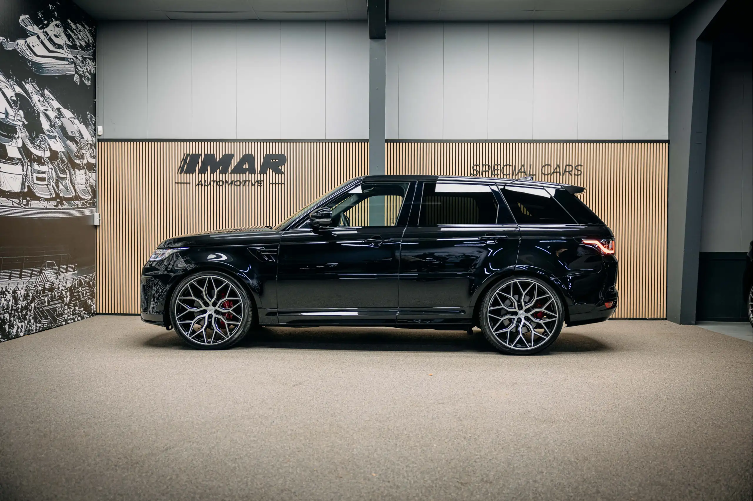 Land Rover - Range Rover Sport