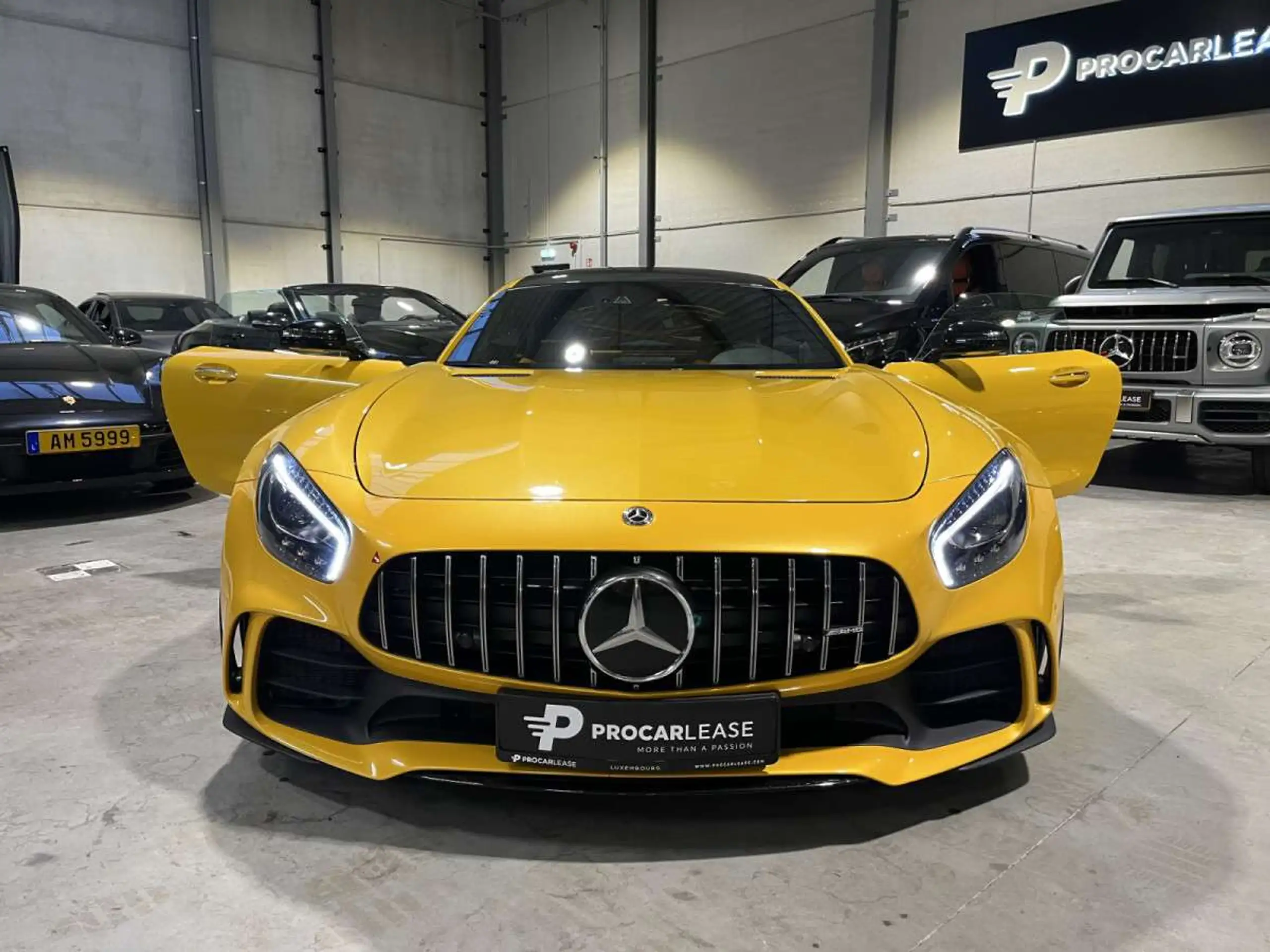 Mercedes-Benz - AMG GT