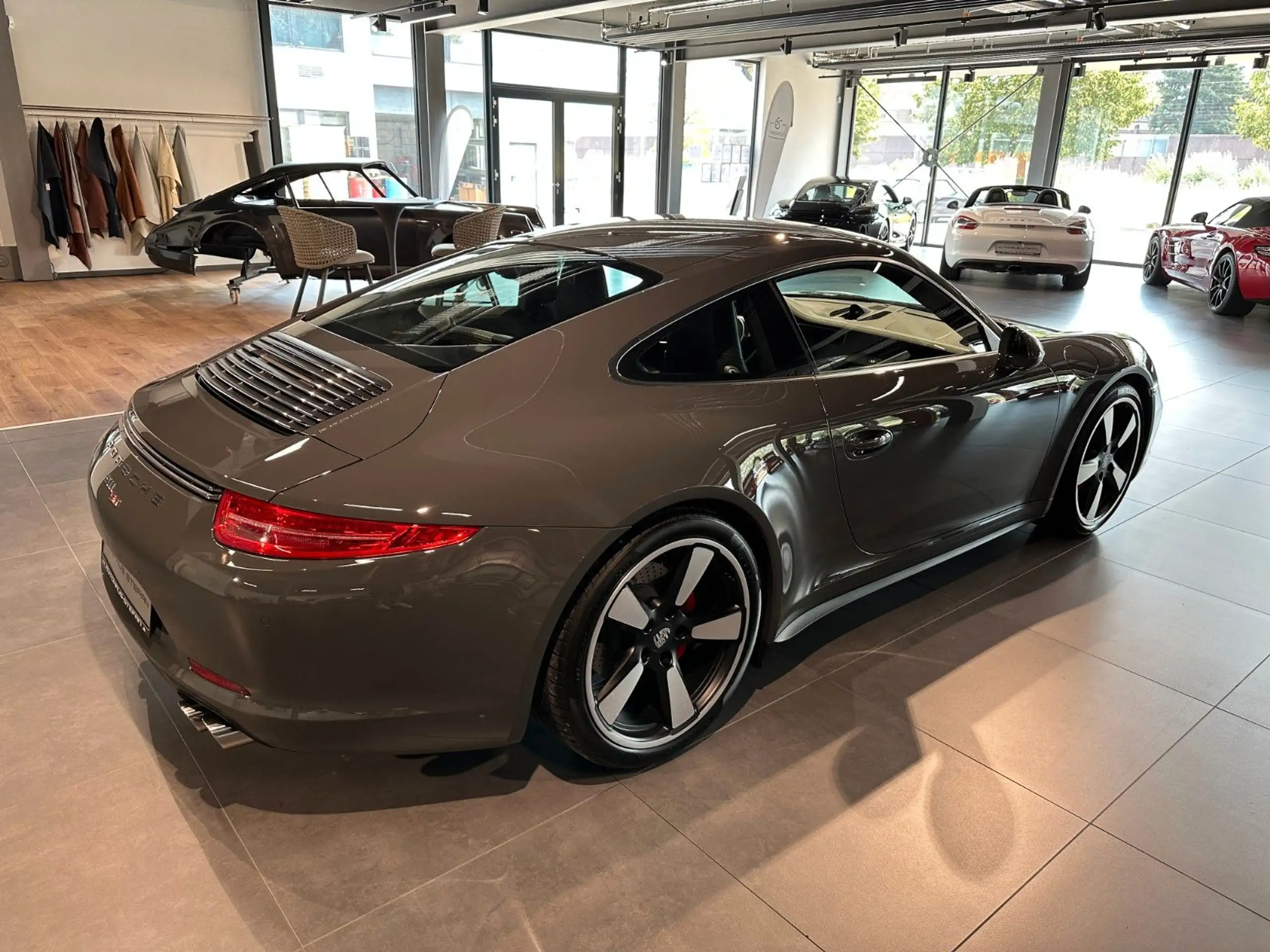 Porsche - 991