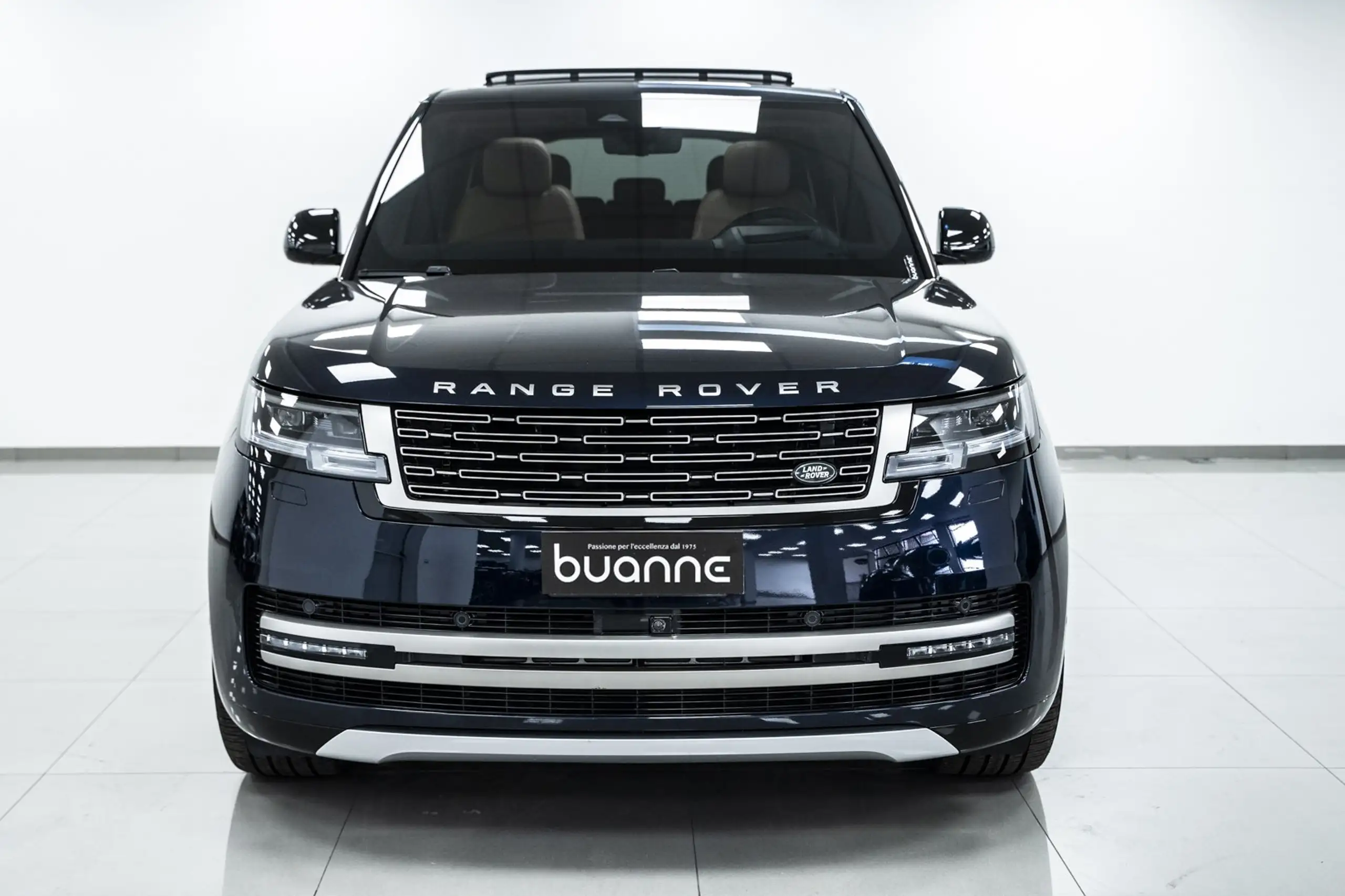 Land Rover - Range Rover