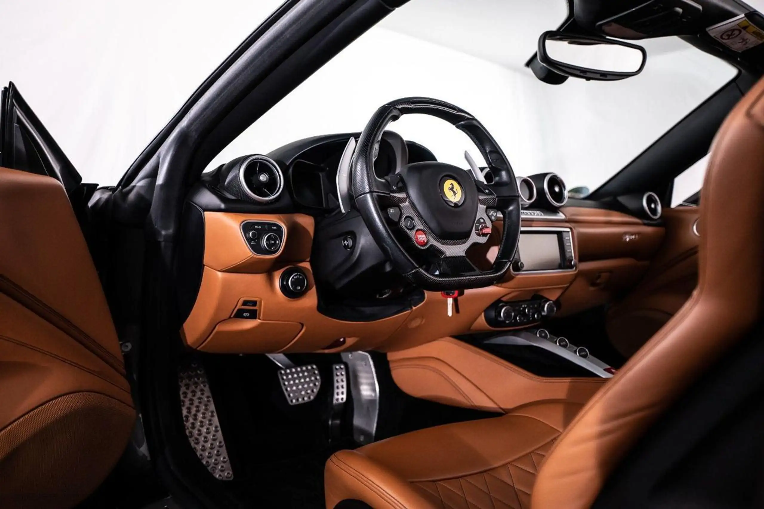 Ferrari - California