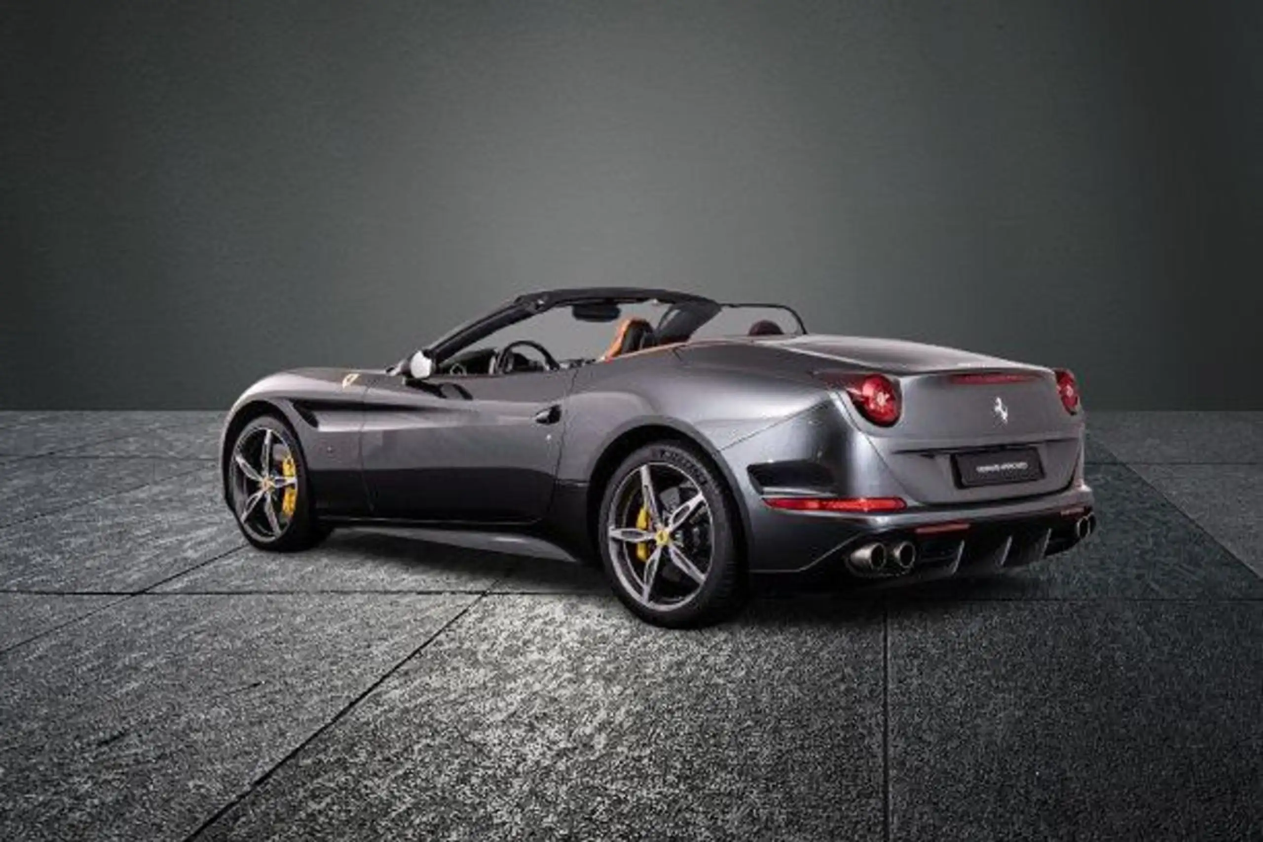 Ferrari - California