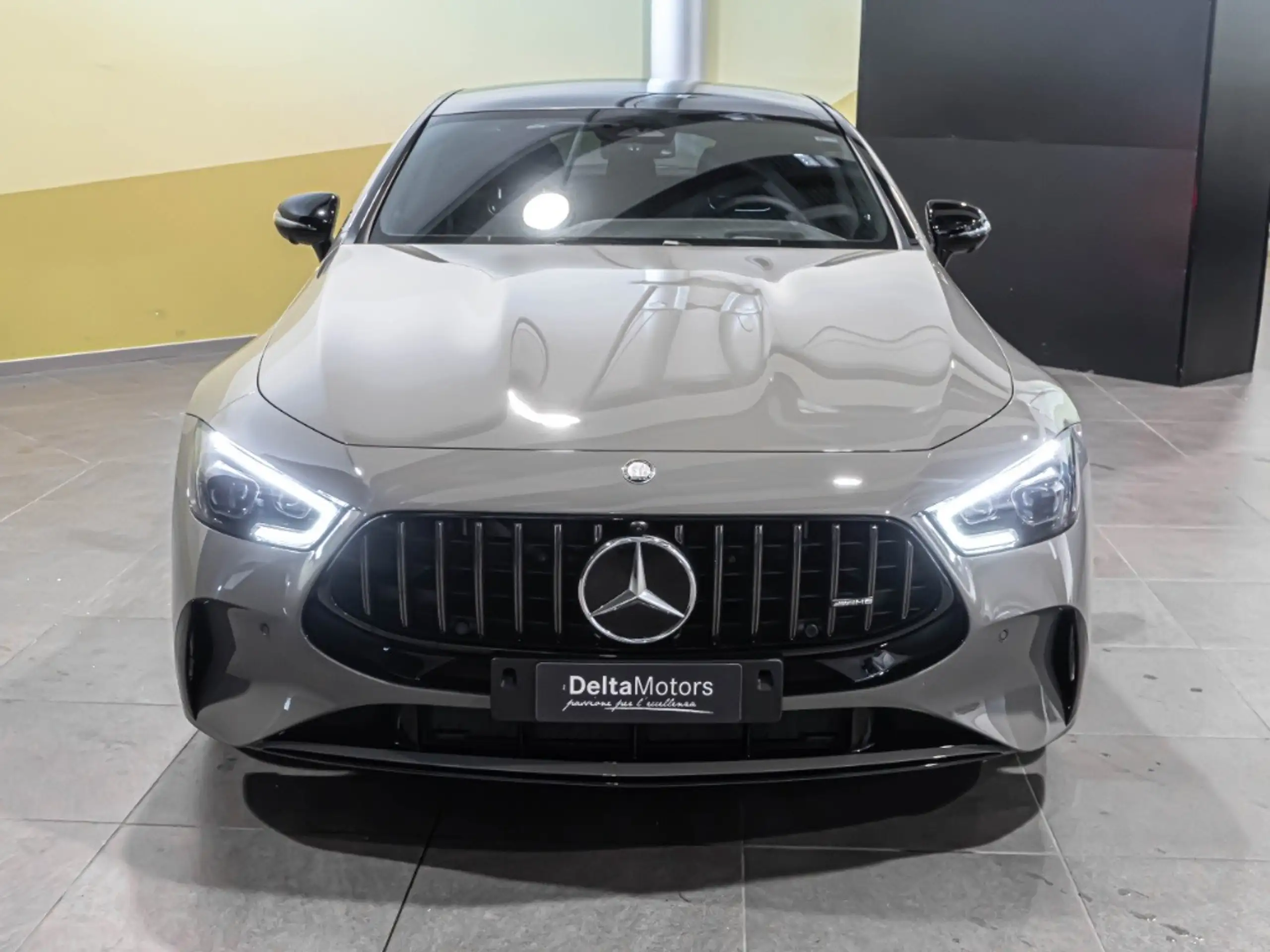 Mercedes-Benz - AMG GT