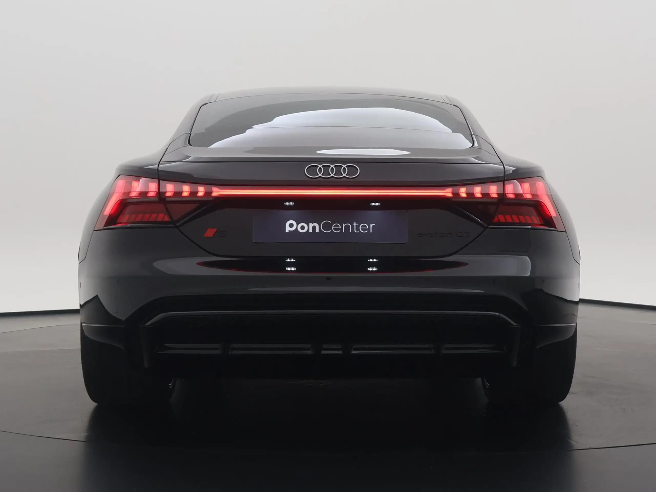 Audi - e-tron GT