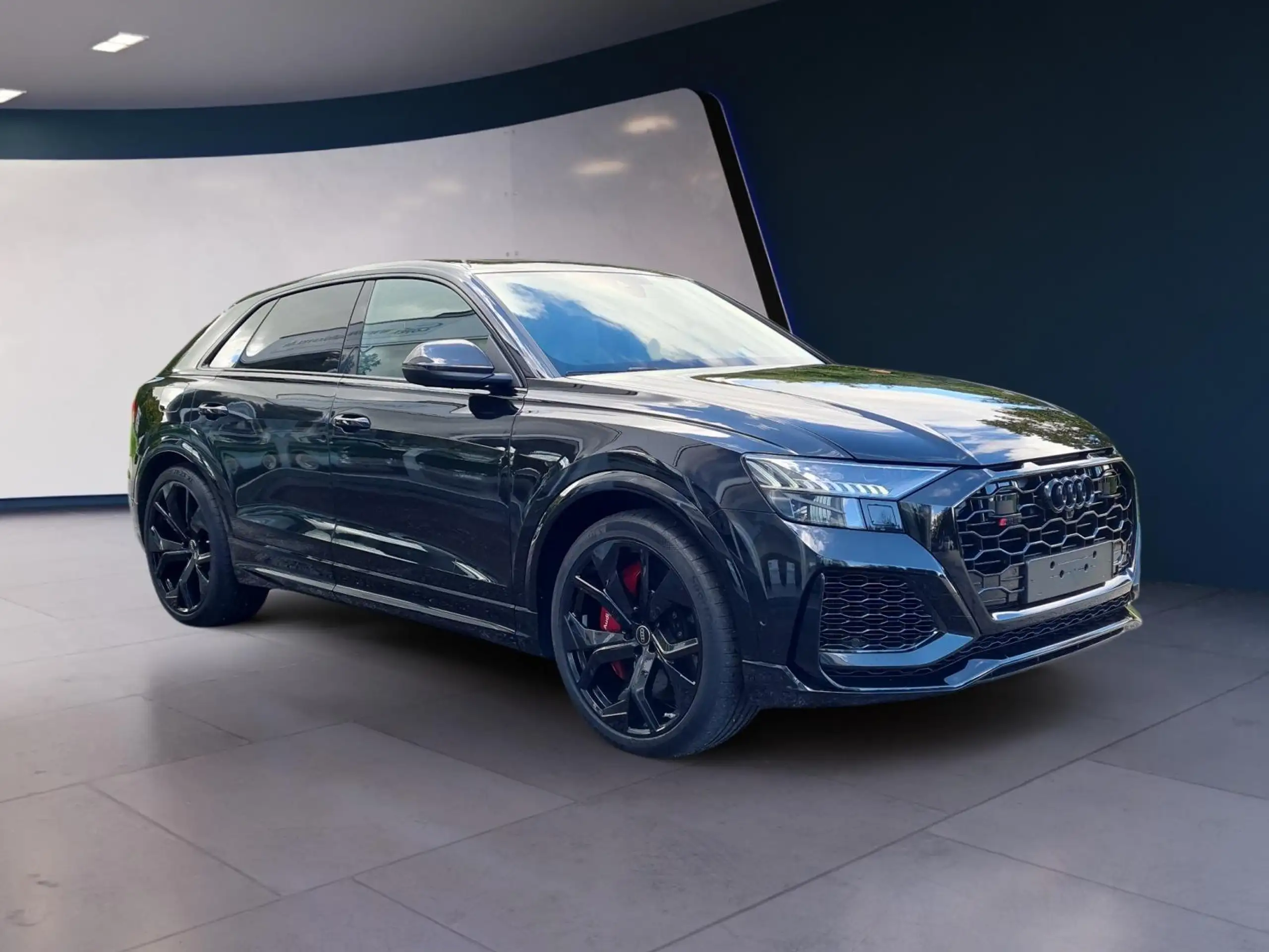 Audi - RS Q8